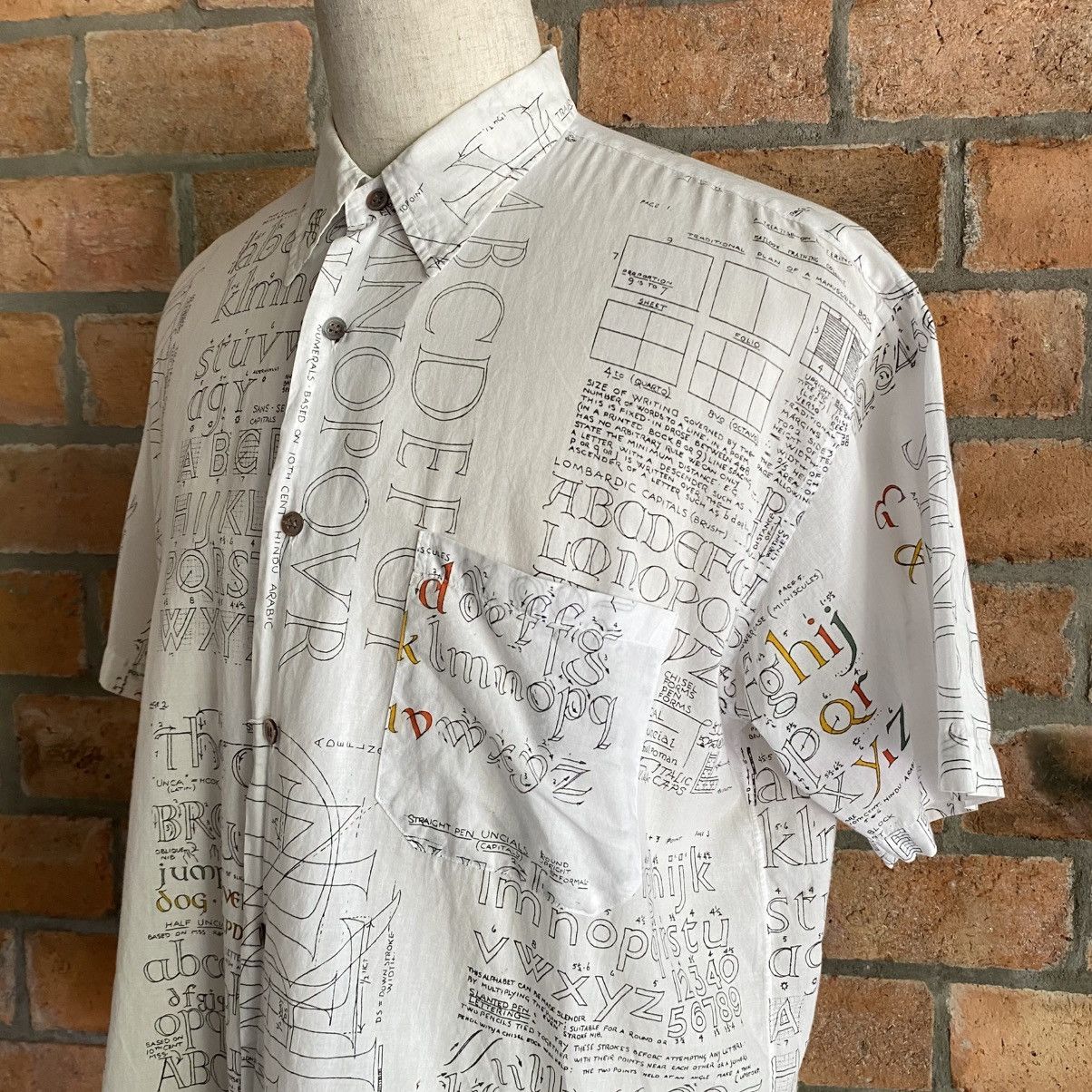 Paul Smith Paul Smith White Alphabet Print Shirt Size US XL / EU 56 / 4 - 21 Thumbnail
