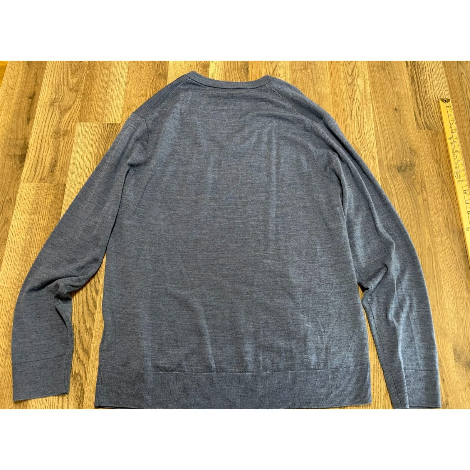 Brooks Brothers Brooks Brothers Shirt Men XL Blue V-Neck Long Sleeve Size US XL / EU 56 / 4 - 2 Thumbnail