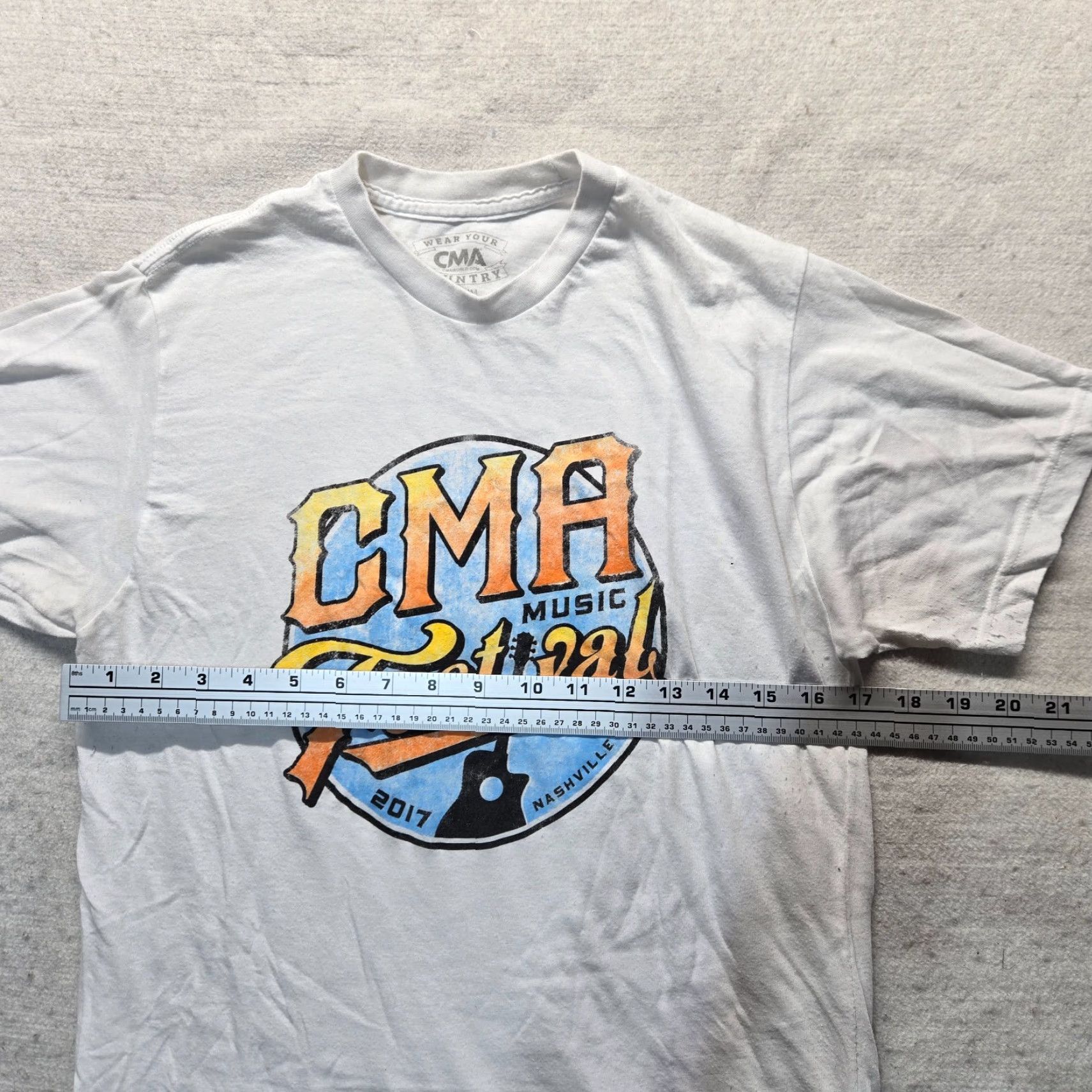 Vintage CMA Music Festival Nashville 2017 CMA Country Shirt Men M Medium White Logo Concert Music Shirt Mens Size US M / EU 48-50 / 2 - 4 Thumbnail