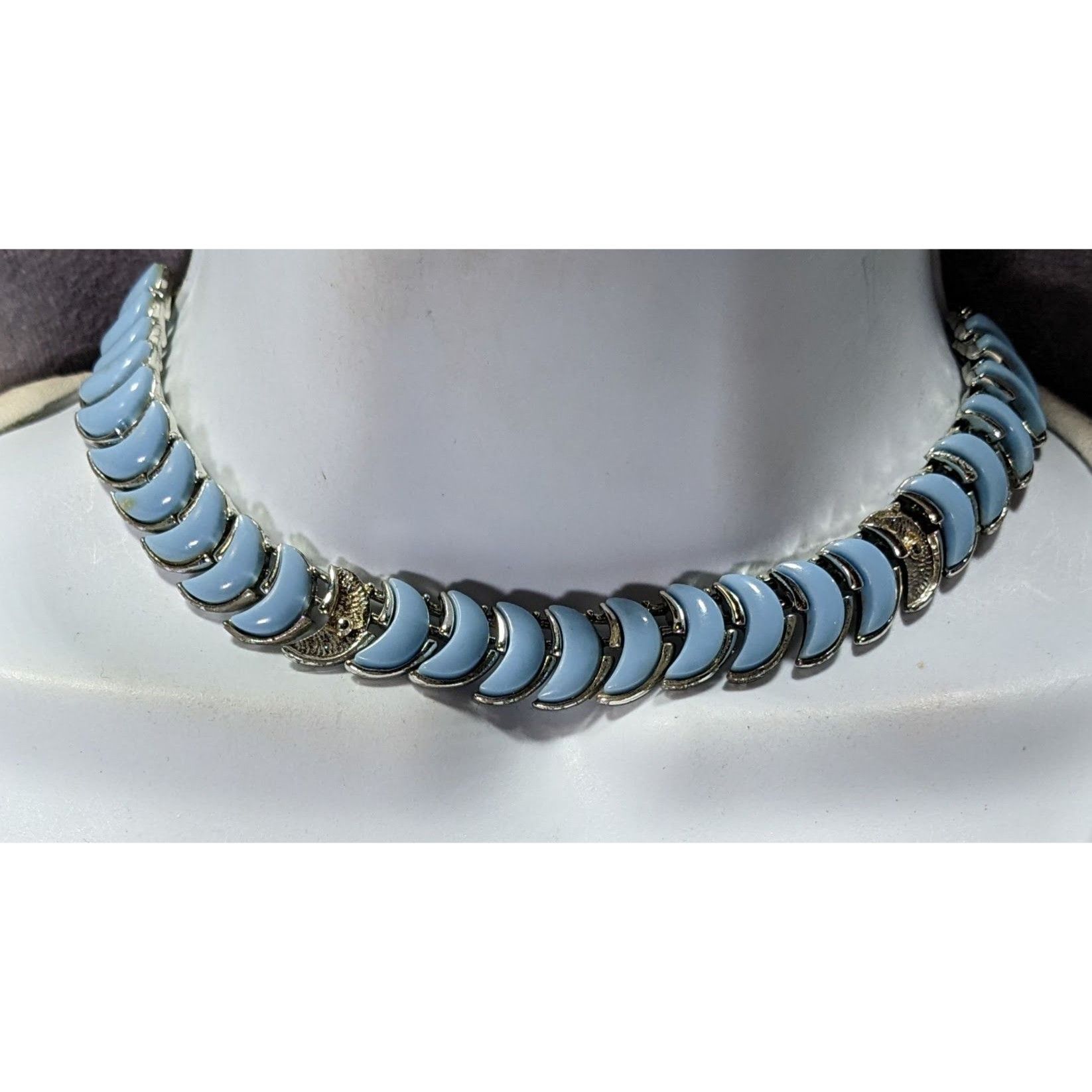 Other Vintage Coro Blue Moon Lucite Crescent Necklace Silver-Tone Size ONE SIZE - 2 Thumbnail