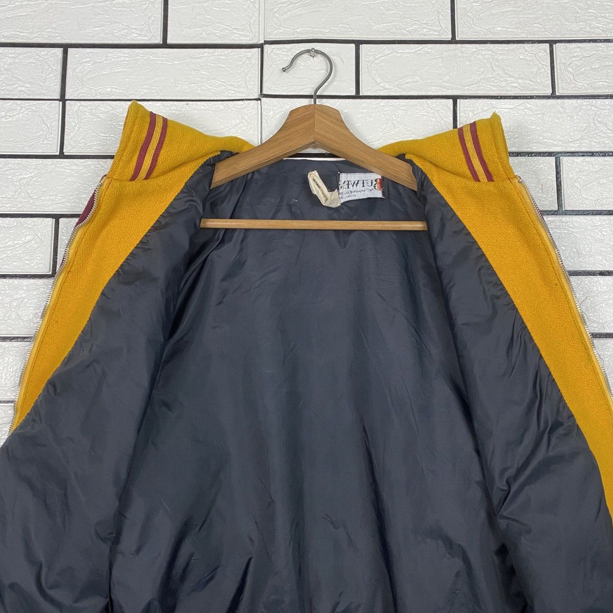 Vintage Vintage Wool Bomber Jacket Butwins St Paul Big Logo Size US M / EU 48-50 / 2 - 16 Thumbnail