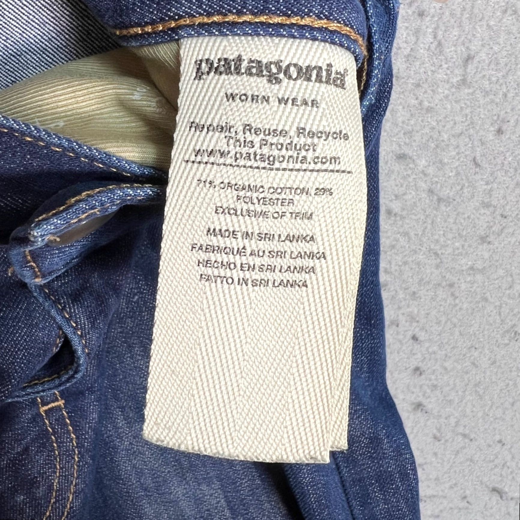 Patagonia Patagonia Mens Jeans Size 30 x 26 Straight Stretch Organic Cotton Denim Blue 30 Regular Mens Jeans Stretch Patagonia Straight Inseam 26 Boys Girls Size US 30 / EU 46 - 3 Thumbnail