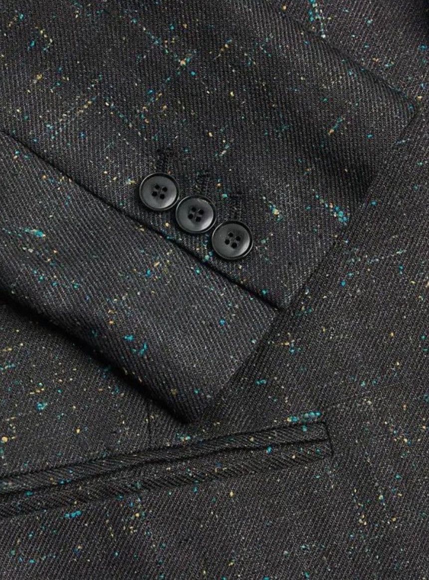 John Varvatos Black Slim-Fit Peak Lapel Two-Button Blazer. Size 50 Size US M / EU 48-50 / 2 - 4 Thumbnail