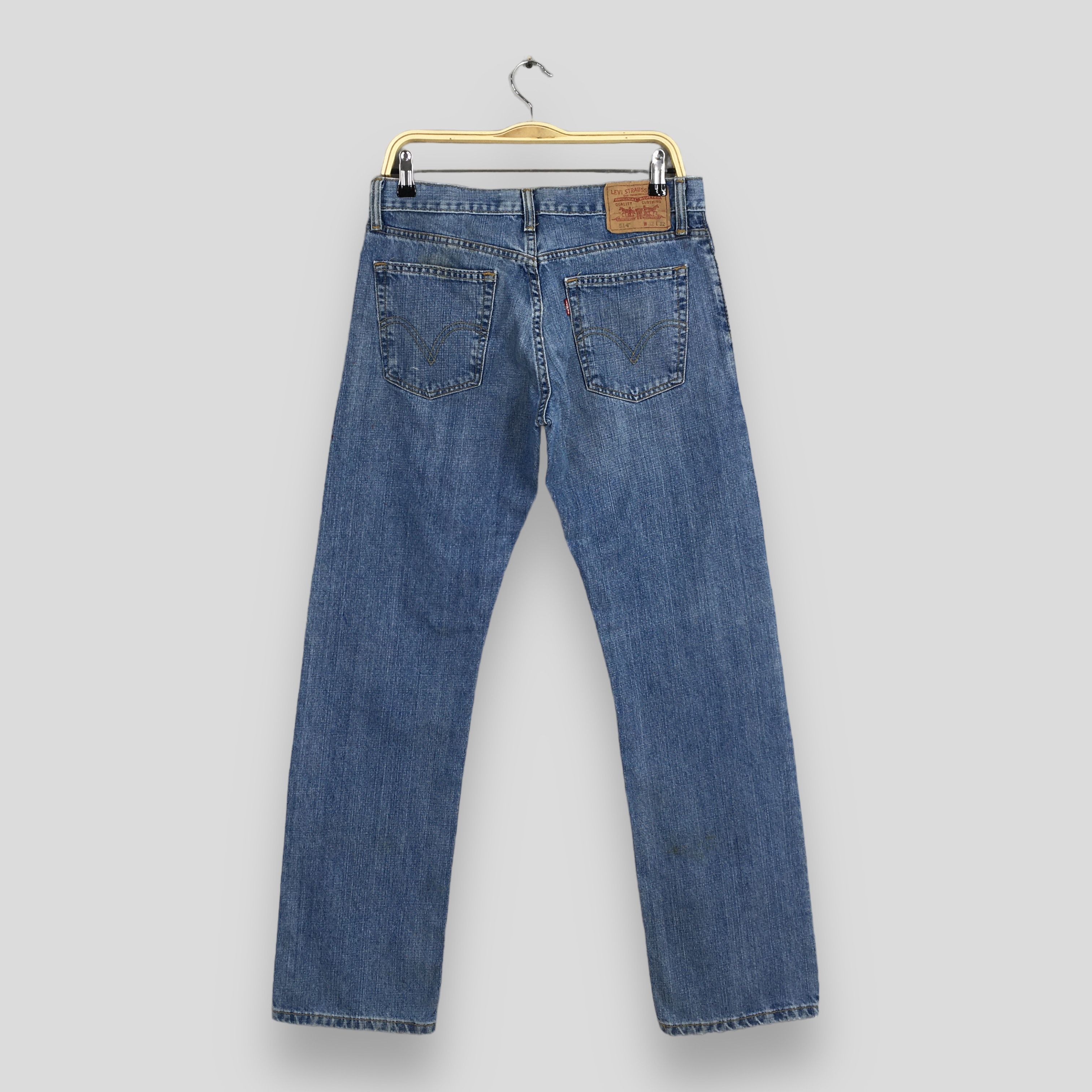 Levi's Size 30x30.5 Vintage Levi's 514 Faded Blue Jeans Size US 30 / EU 46 - 9 Thumbnail