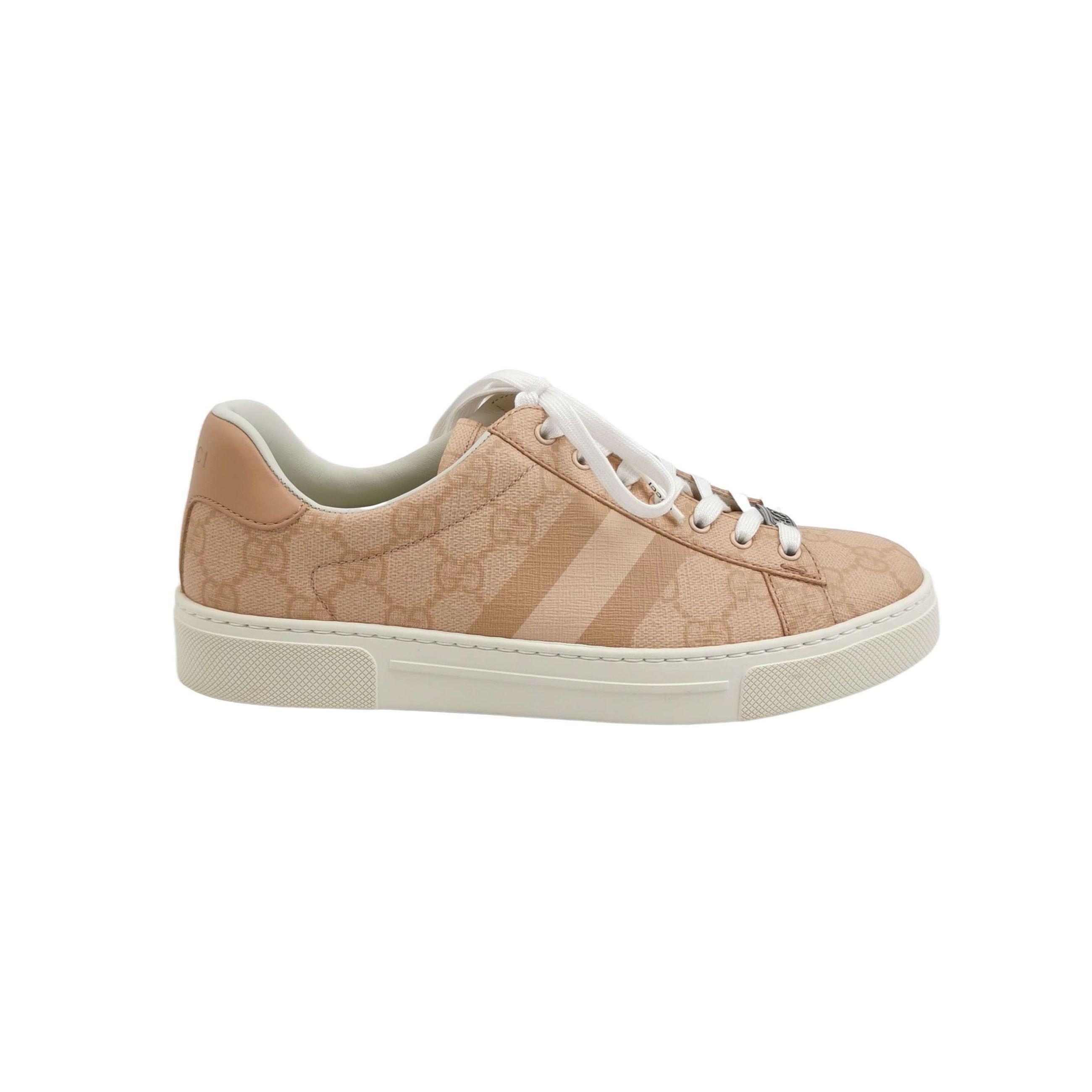 Gucci Gucci Women 6-5 Lowtop Sneakers Size US 6.5 / IT 36.5 - 1 Thumbnail