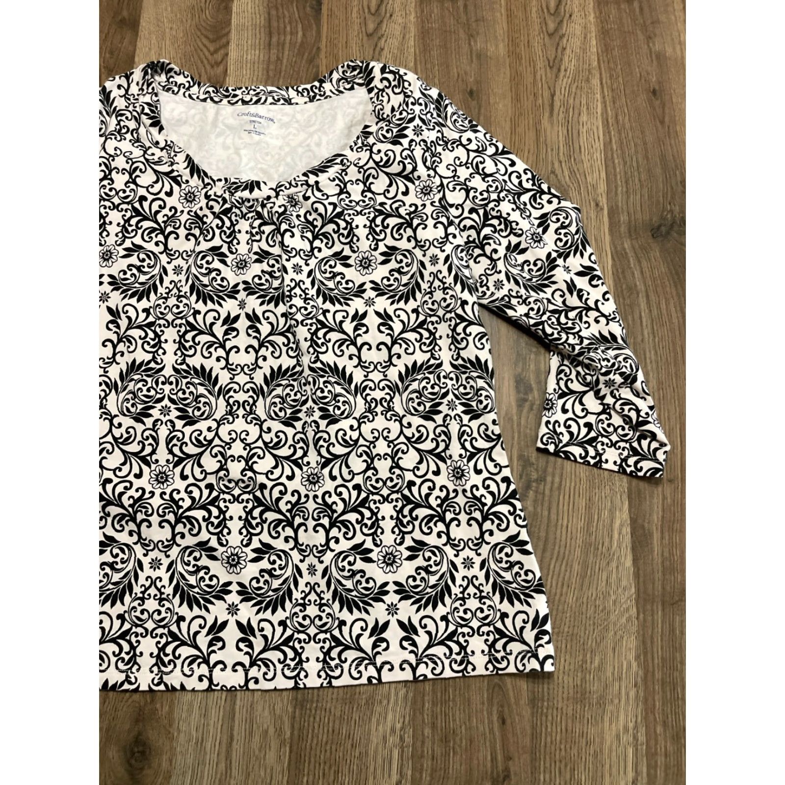 Croft & Barrow Croft & Barrow Shirt Womens Large Black White 3/4 Sleeve Floral Paisley Casual Womens Size L / US 10 / IT 46 - 3 Thumbnail