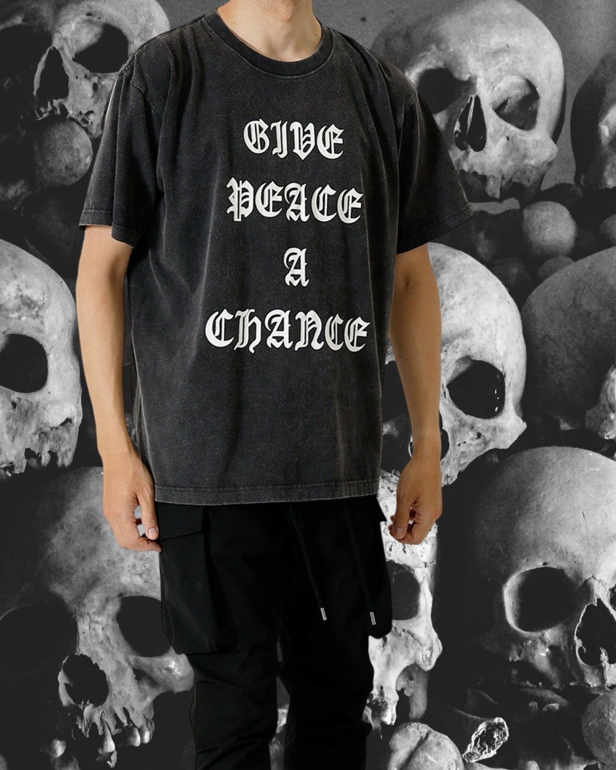 Number (N)ine Number (N)ine “Give Peace A Chance” Tee size 2 Size US M / EU 48-50 / 2 - 4 Thumbnail