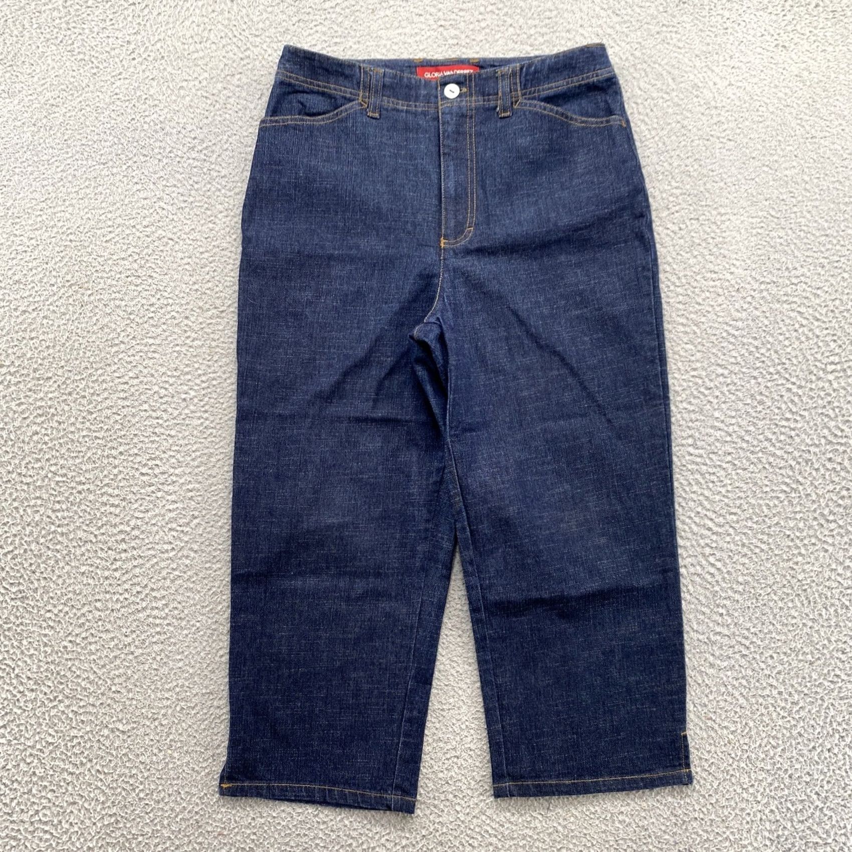 Gloria Vanderbilt VINTAGE Gloria Vanderbilt Women’s Jeans Capri Dark Wash Size 6 Blue Denim Capri Womens Size 28" / US 6 / IT 42 - 2 Thumbnail