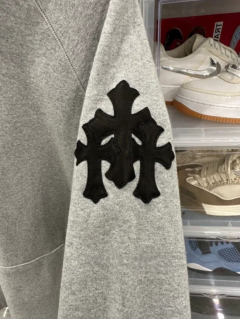 Chrome Hearts CHROME HEARTS Size L Three-cross leather gray hoodie Size US L / EU 52-54 / 3 - 2 Thumbnail