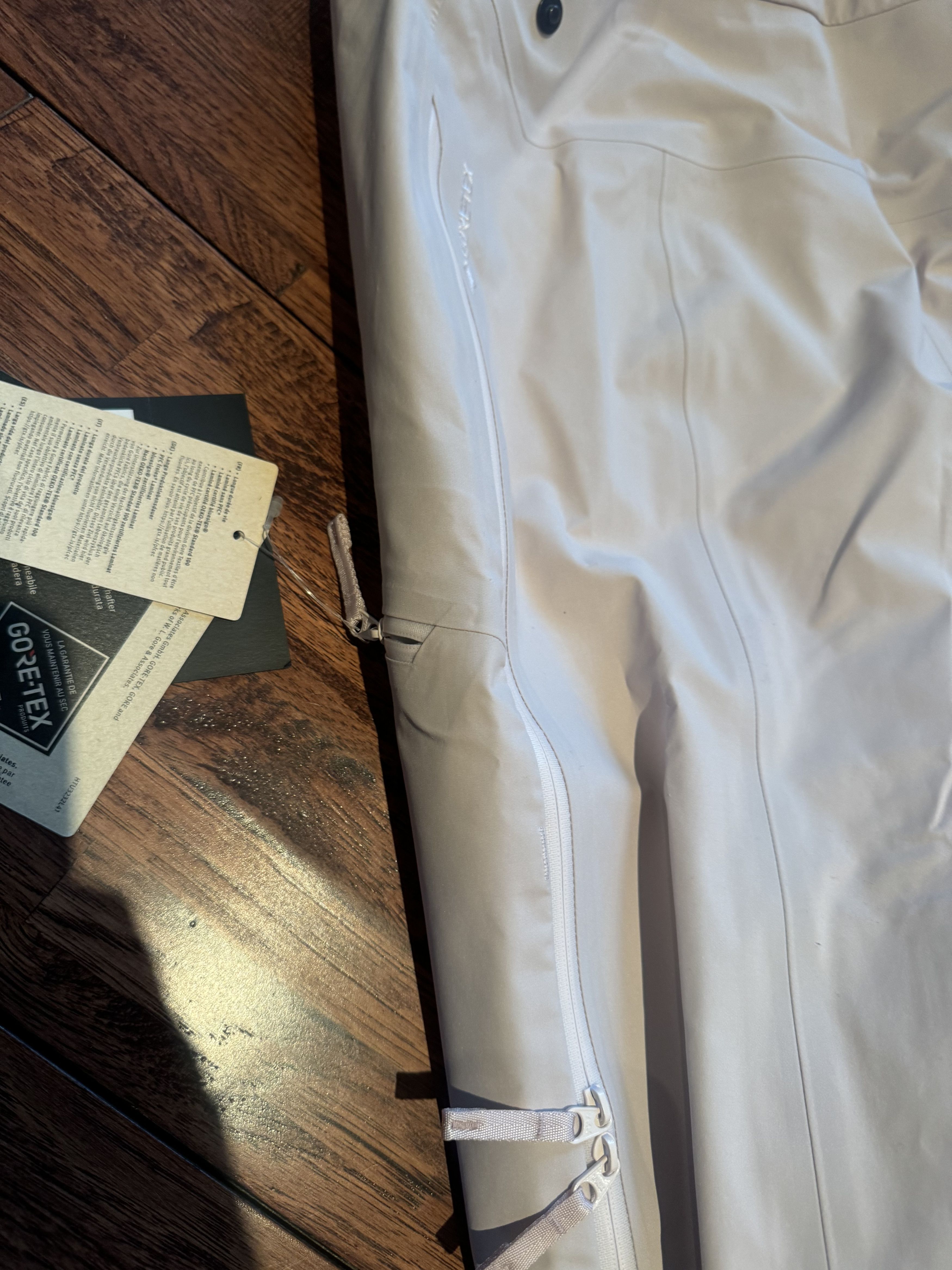 Arc'teryx Arc’teryx Sentinel Pant - Alpine Rose size 12 Size 34" / US 12 / IT 48 - 2 Thumbnail