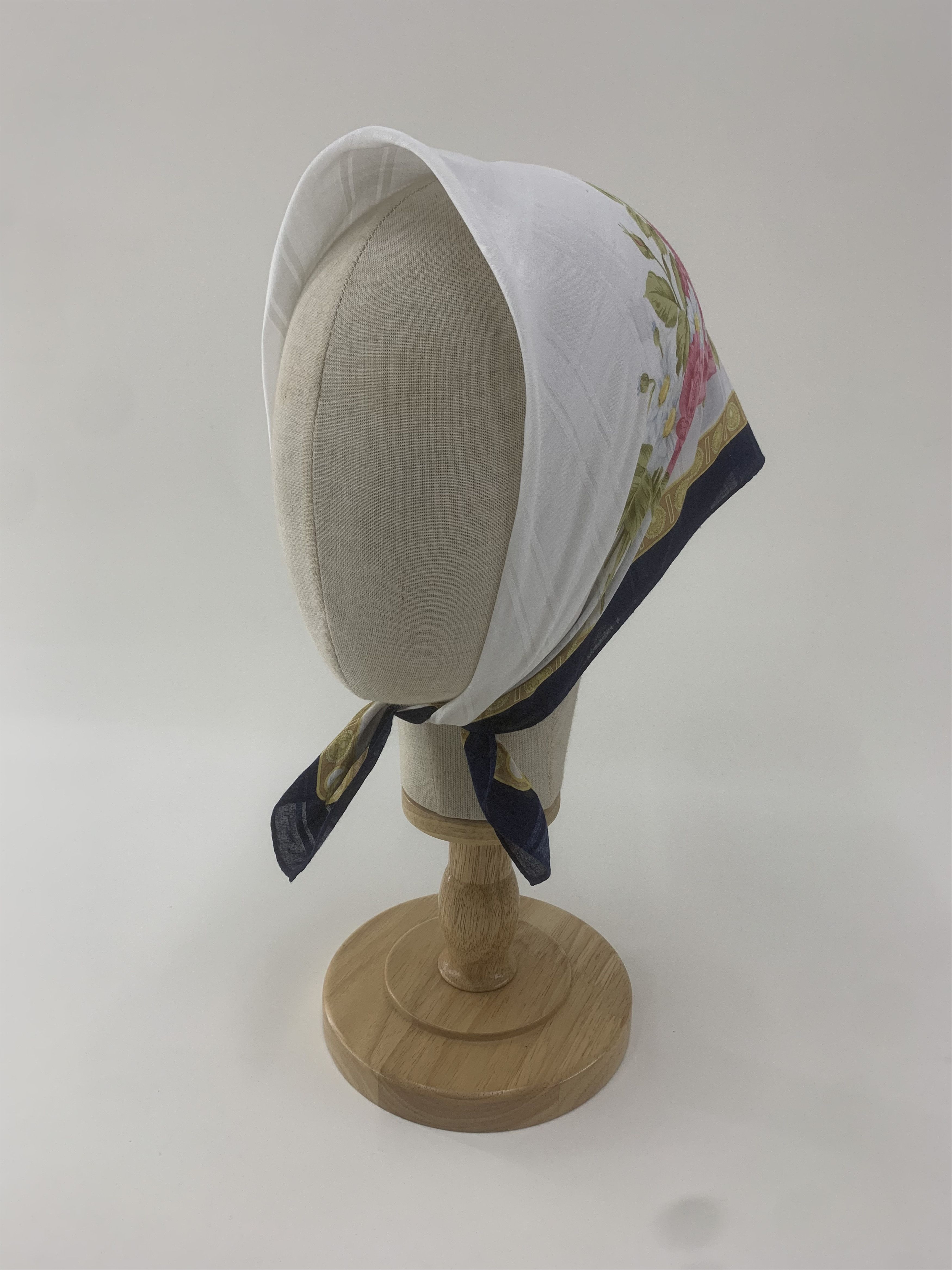 Burberry Burberry Handkerchief Bandana Neckerchief Square TB1127 Size ONE SIZE - 1 Thumbnail
