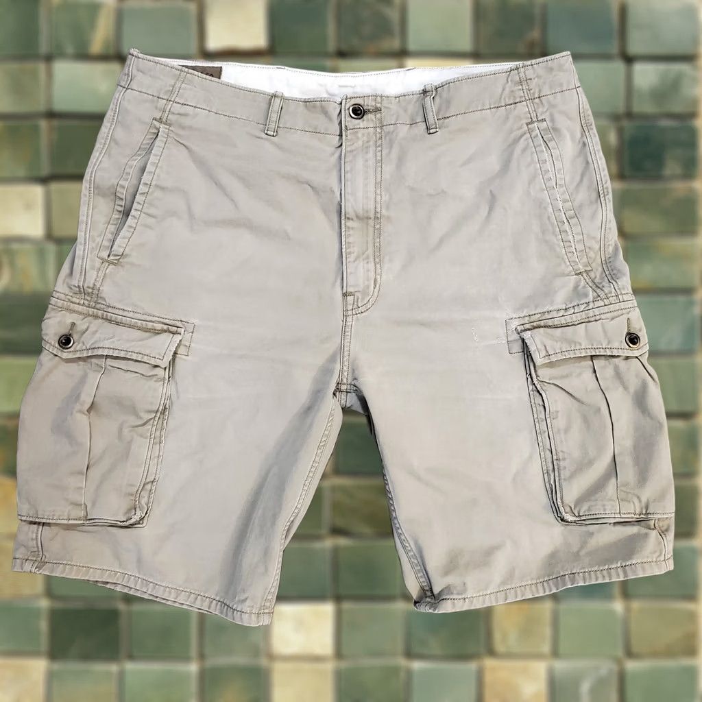 Levi's - No adjustments to wording: No changes were made to the original title Size US 38 / EU 54 - 1 Thumbnail