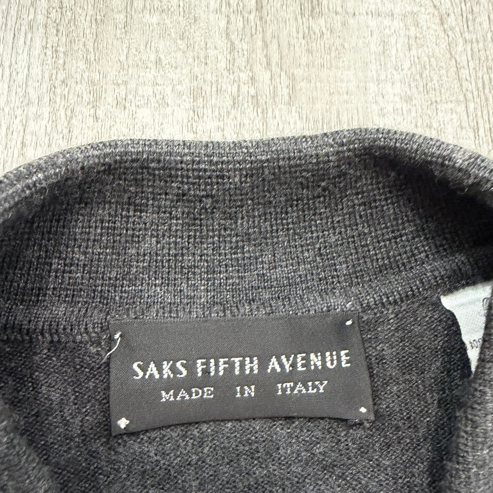 Saks Fifth Avenue SAKS FIFTH AVENUE Merino Wool Collared Sweater Shirt XL Size US XL / EU 56 / 4 - 4 Thumbnail