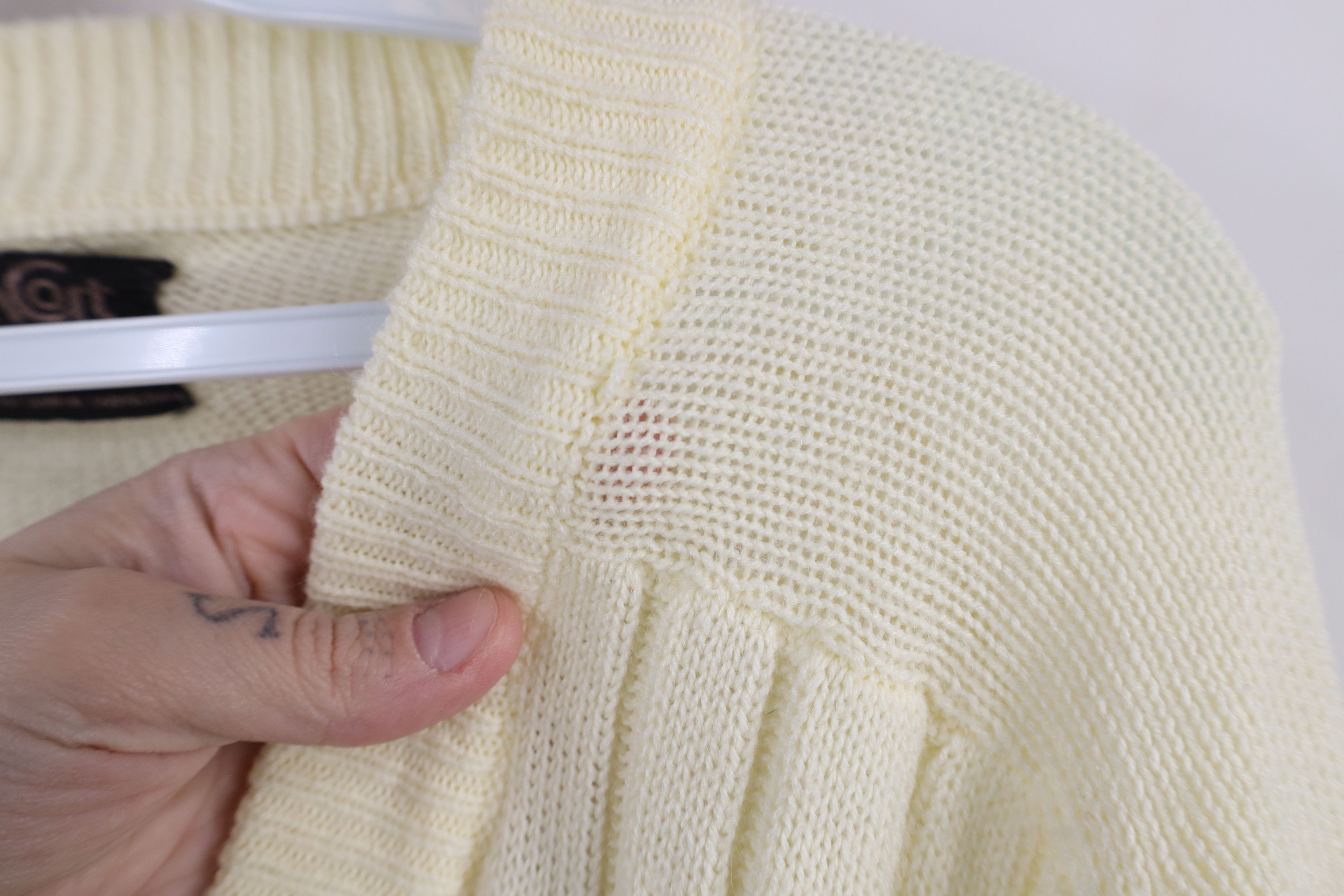 Vintage Vintage 70s Streetwear Knit Cardigan Sweater Pale Yellow Size US S / EU 44-46 / 1 - 11 Thumbnail