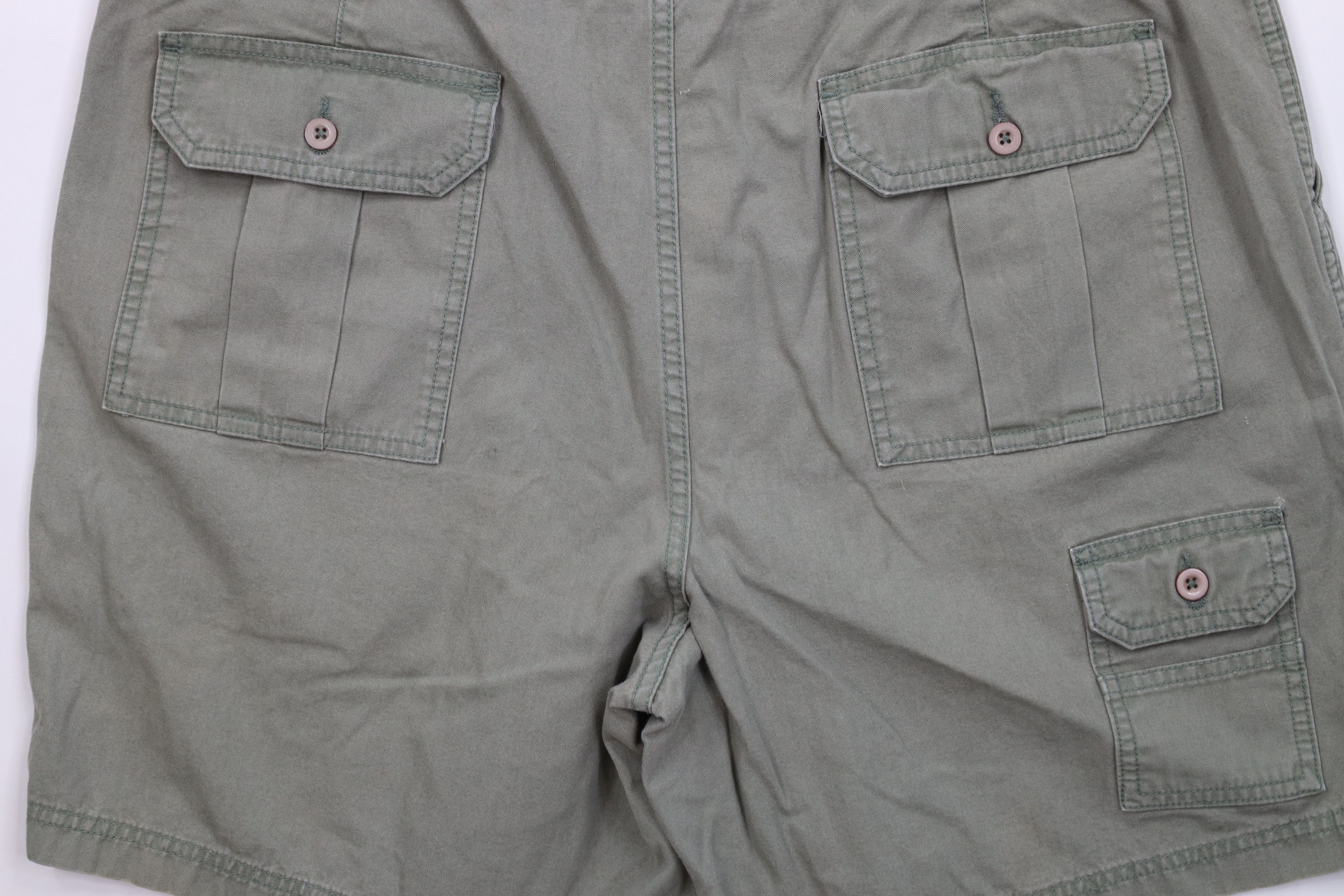 Vintage Vintage 90s Streetwear Above Knee Trekking Cargo Shorts Size US 42 / EU 58 - 9 Thumbnail
