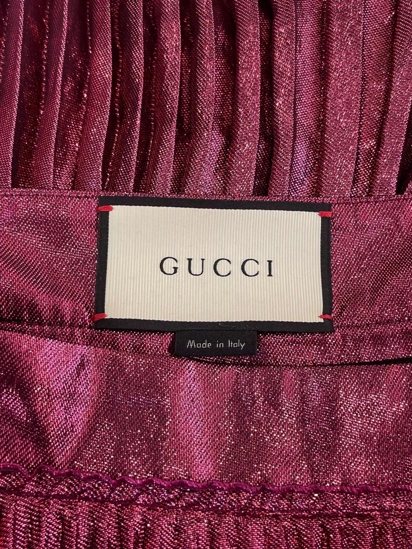 Gucci Gucci Women's Red Pleated Skirt 42 Size 28" / US 6 / IT 42 - 7 Thumbnail