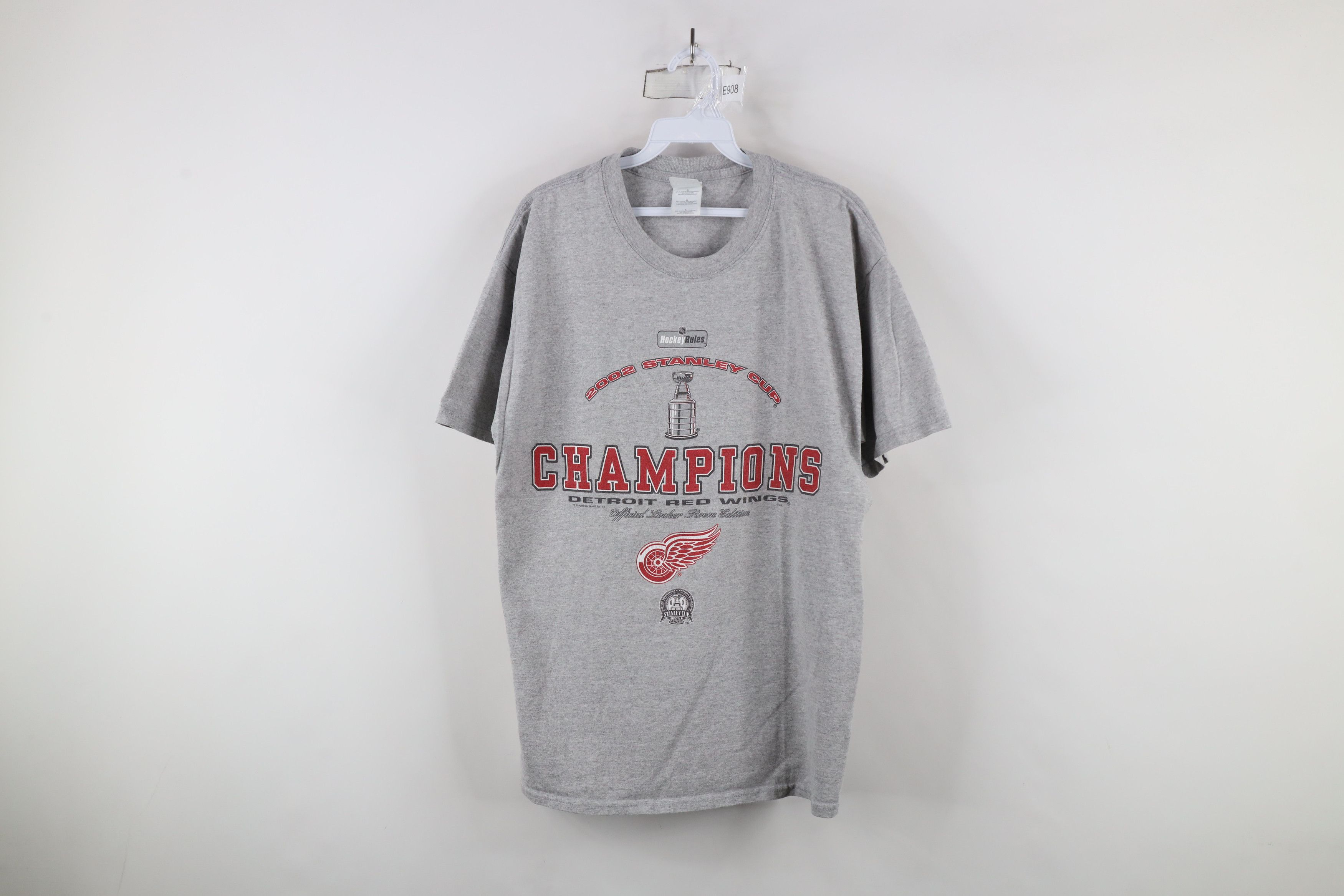 Vintage Vintage 2002 Stanley Cup Champ Detroit Red Wings T-Shirt Size US L / EU 52-54 / 3 - 1 Thumbnail