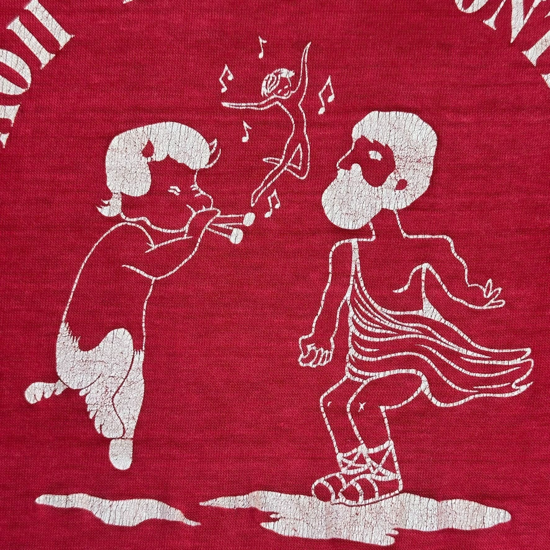 Vintage Vintage 80s AOII Sorority Dance Contest T-Shirt Red S/M Sing Size US M / EU 48-50 / 2 - 3 Thumbnail