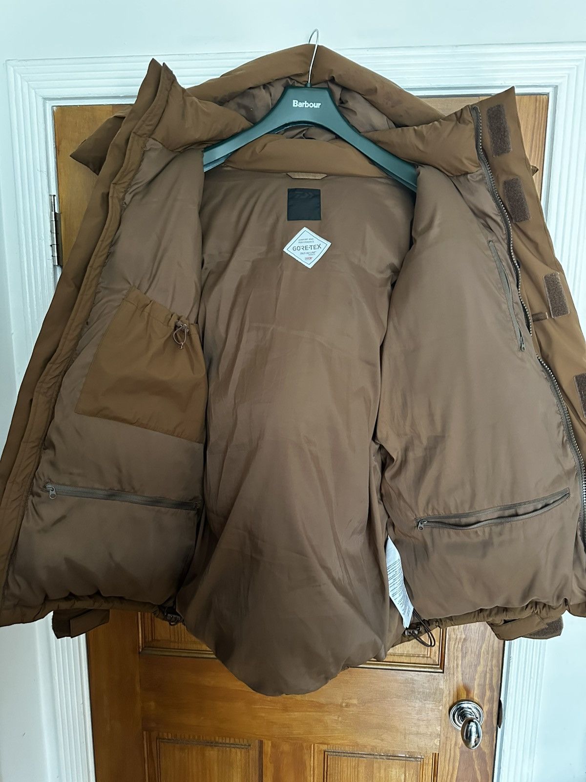DAIWA PIER39 Daiwa Pier39 Gore Tex Expedition Down Parka Size US L / EU 52-54 / 3 - 2 Thumbnail