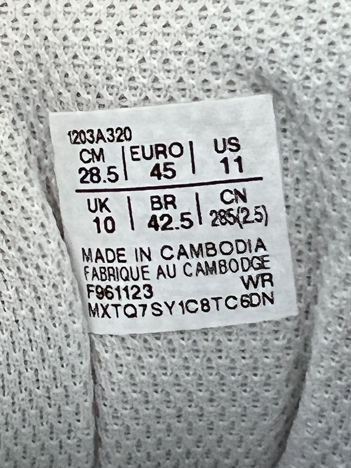 Asics ASICS GT-2160 Oyster Grey / Carbon Size US 11 / EU 44 - 8 Thumbnail