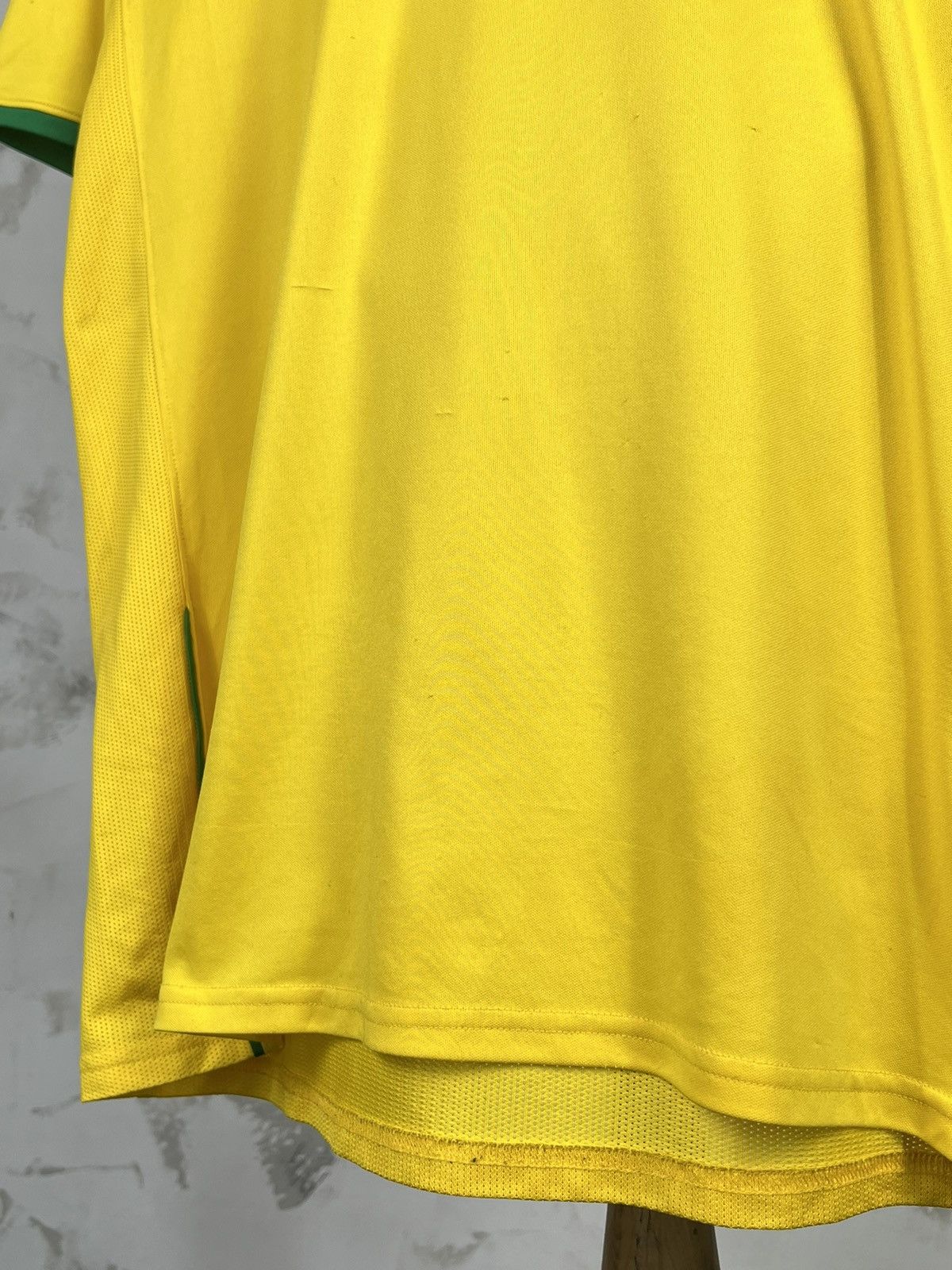 Nike Vintage Nike Brazil National Team Jersey 9 Size L - XL Size US XL / EU 56 / 4 - 7 Thumbnail