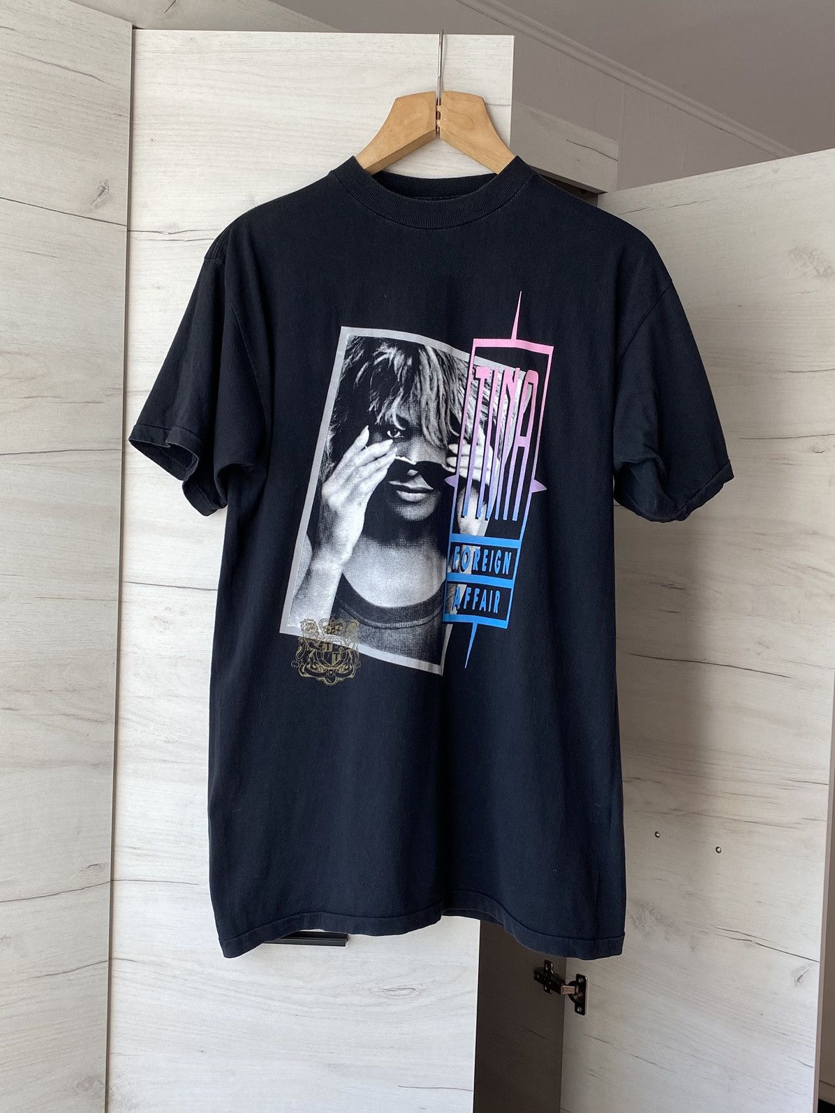 The Unbranded Brand Rare Vintage Tina Turner Foreign Affair Tour T-Shirt Concert Size US L / EU 52-54 / 3 - 1 Thumbnail