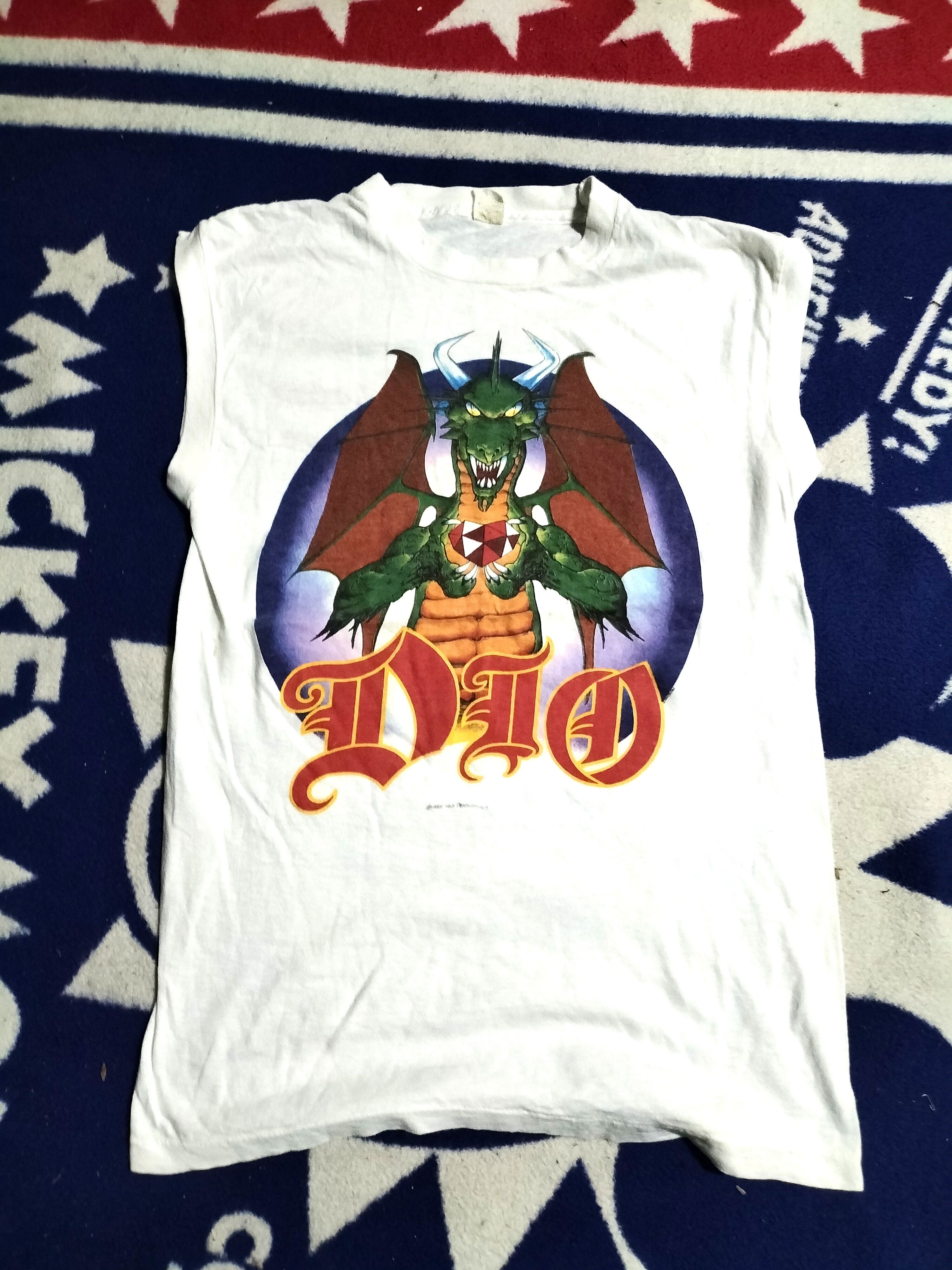 Vintage 80s Dio Band tee metal fashion sleeveless