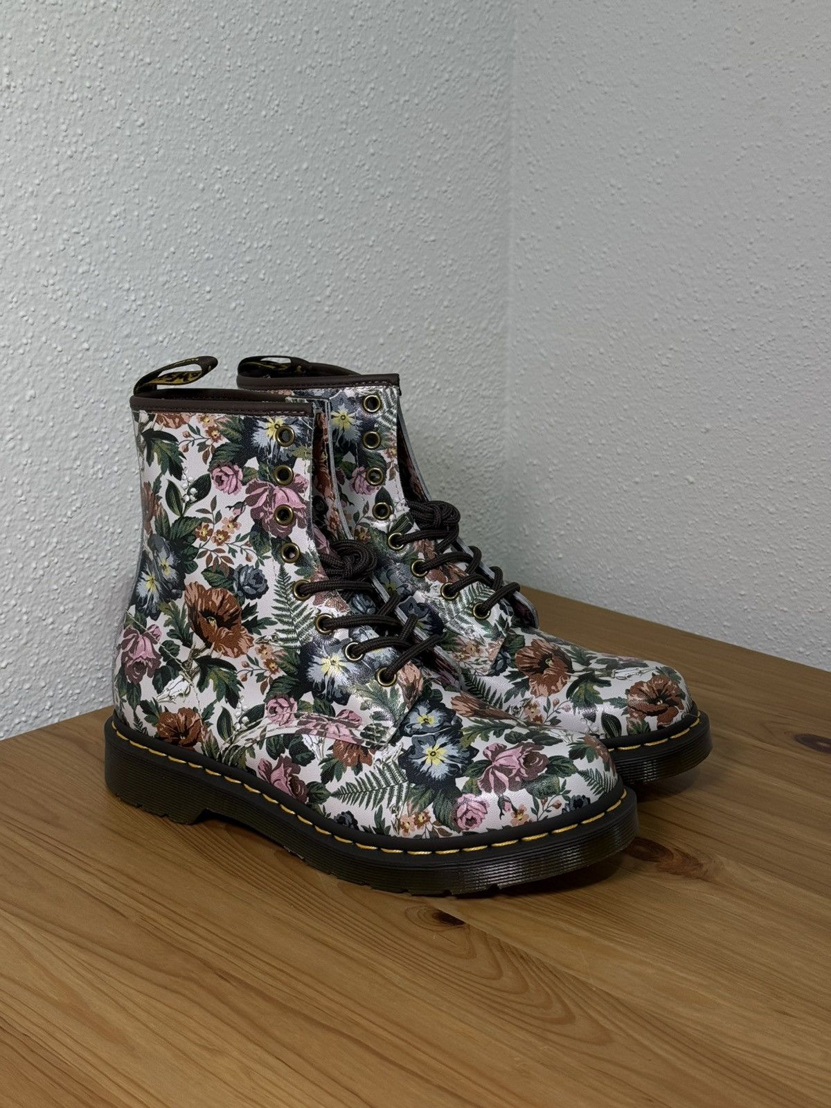 Dr. Martens Dr. Martens 1460 English Garden Size US 8 / IT 38 - 1 Thumbnail