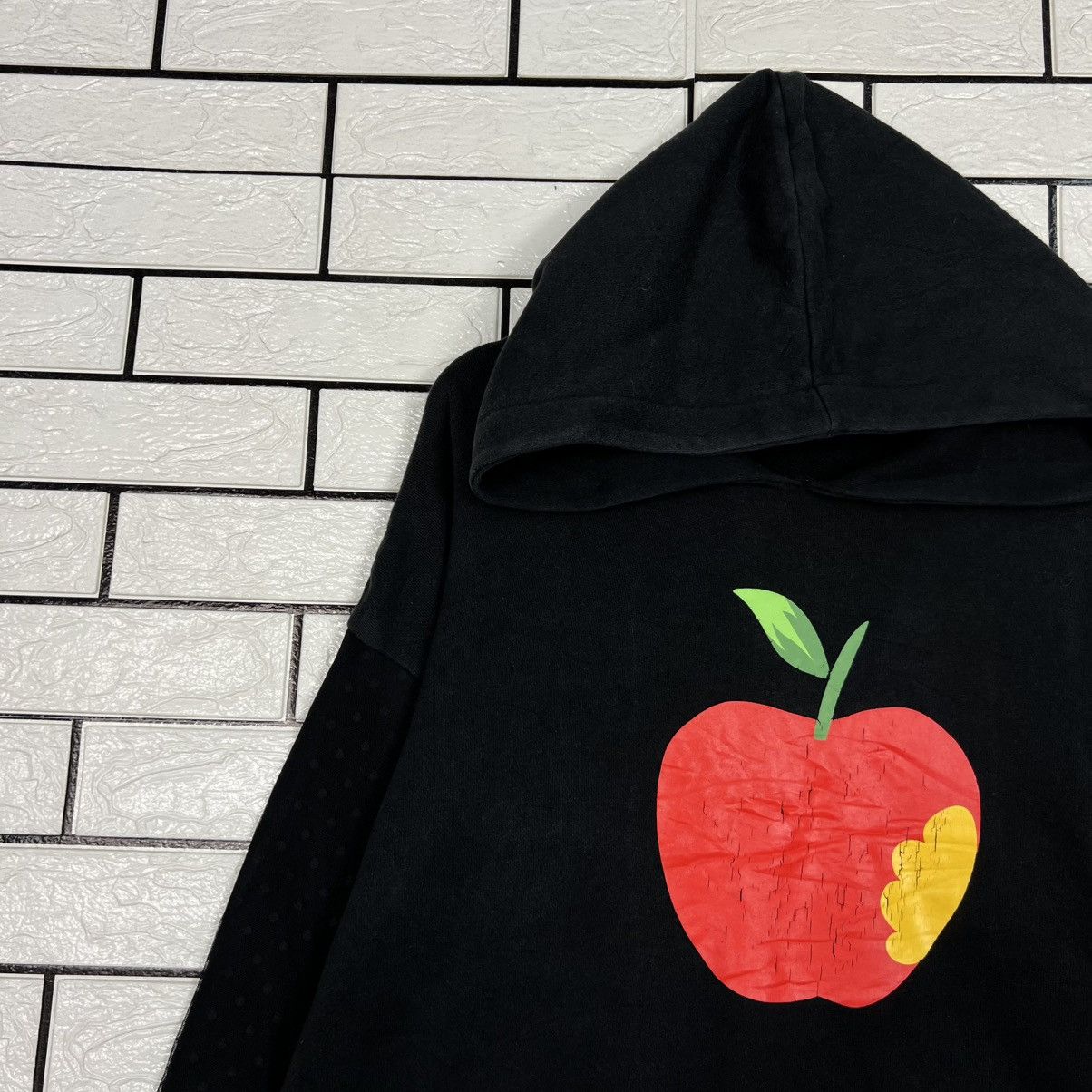 Frapbois FRAPBOIS X DISNEY Snow White Graphic Hoodies #4234-C193 Size US S / EU 44-46 / 1 - 3 Thumbnail