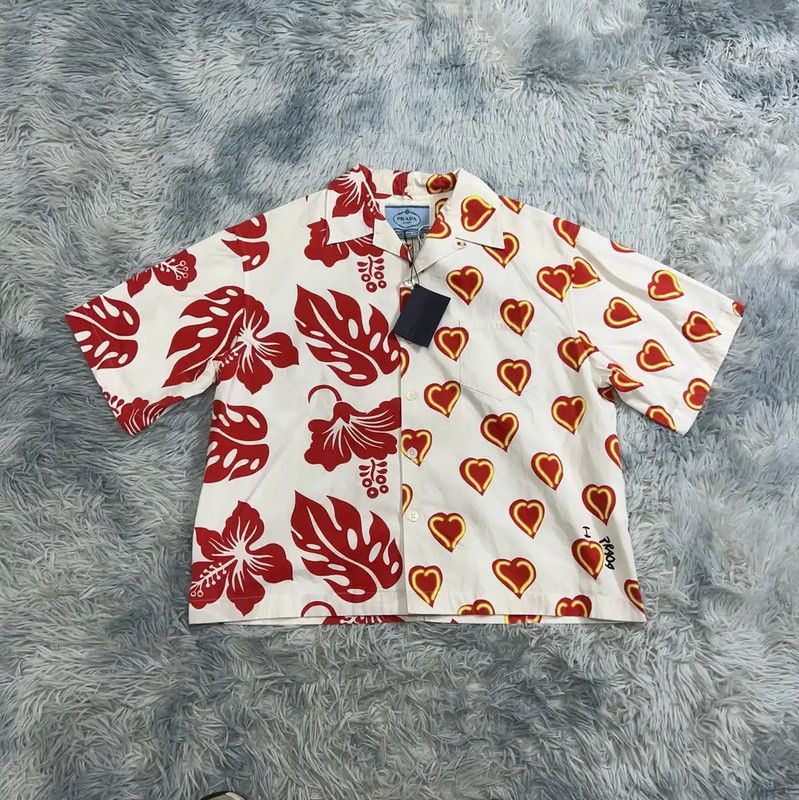 Prada Prada Red and White Patterned Short Sleeve Shirt Size US L / EU 52-54 / 3 - 1 Thumbnail