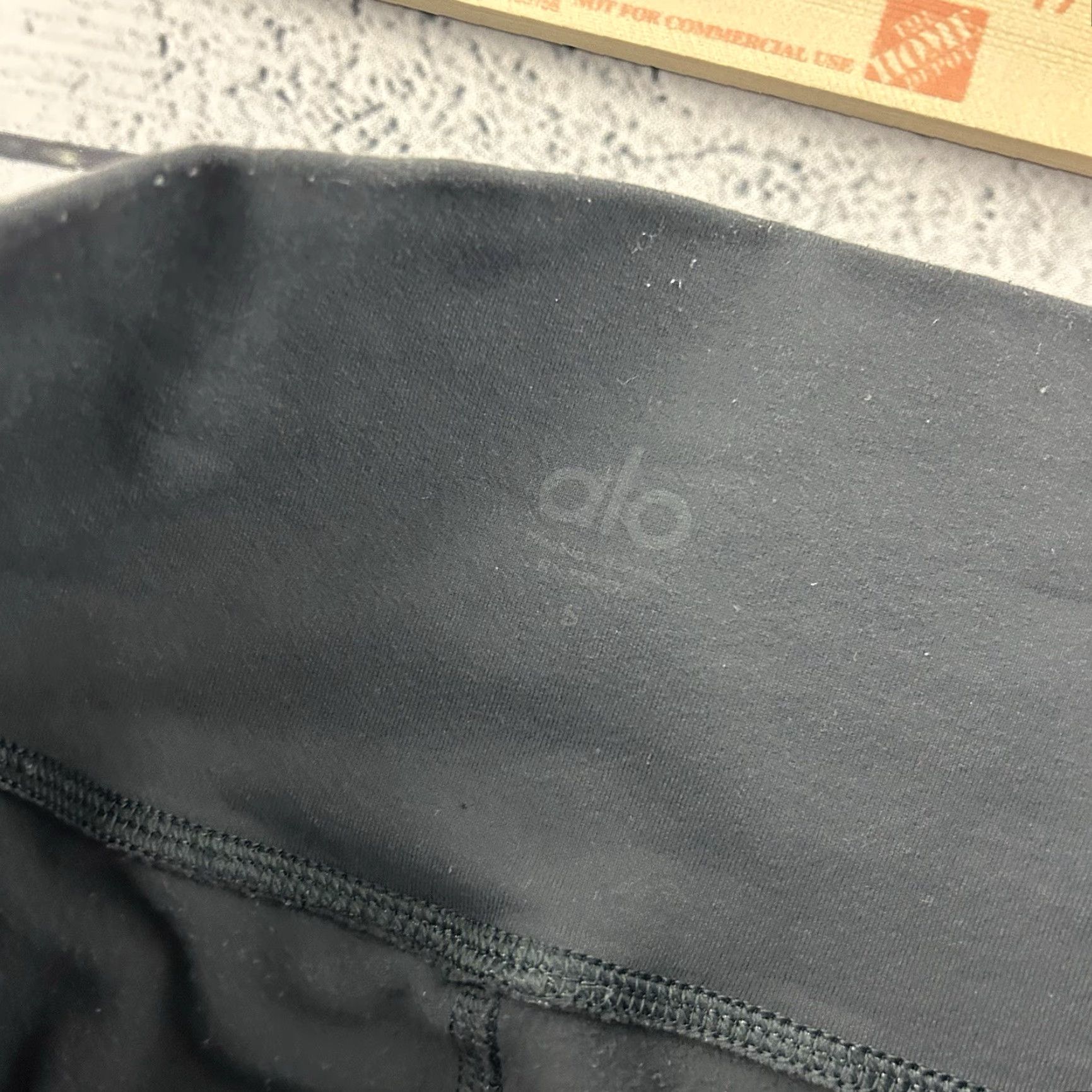 Alo Alo Leggings Women's Small Gray Athletic Yoga Compression Athleticwear Shirt? Size 28" / US 6 / IT 42 - 4 Thumbnail