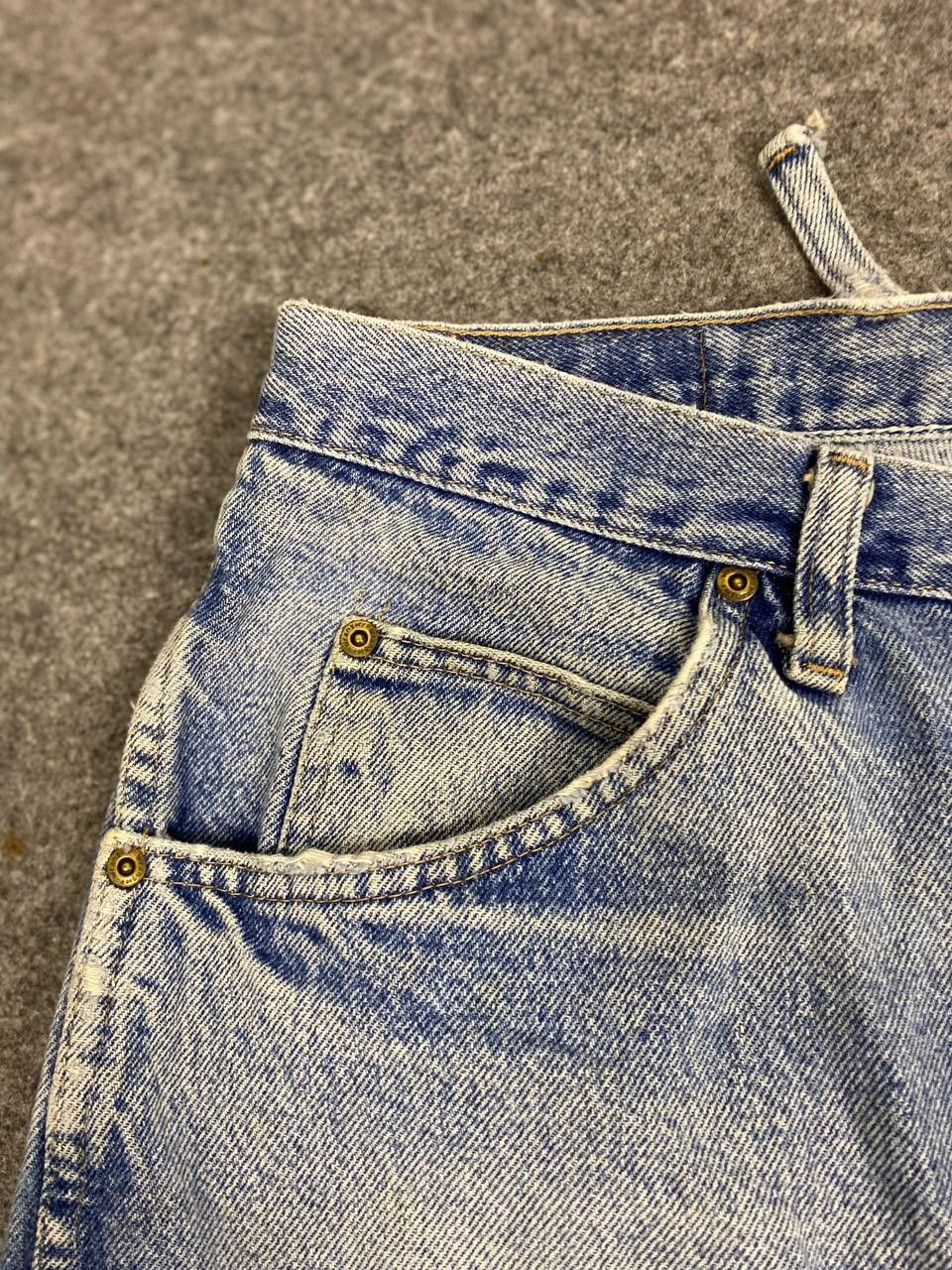 Wrangler vintage wrangler regular fit distressed denim Size US 42 / EU 58 - 12 Thumbnail