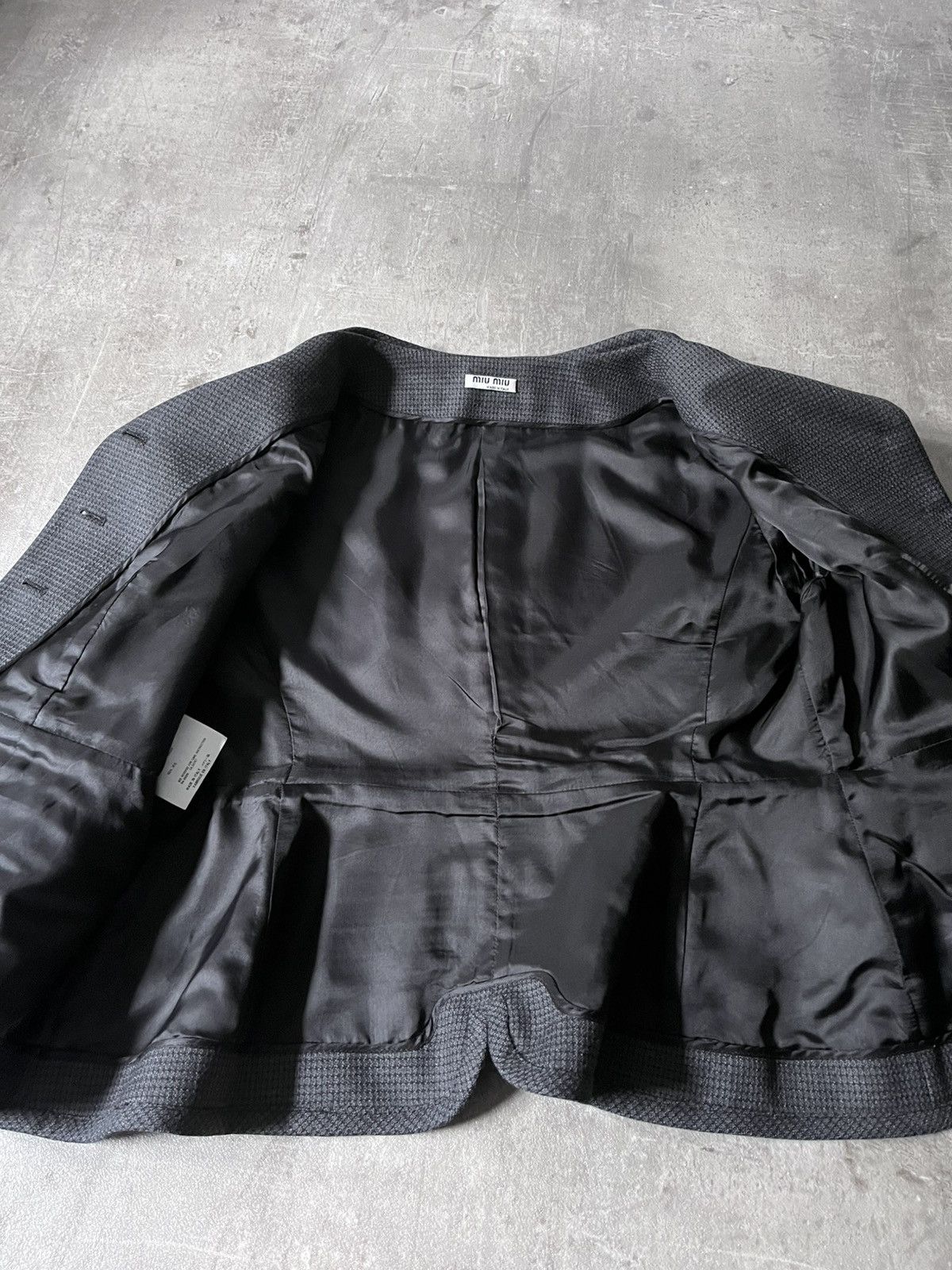 Miu Miu Miu Miu 2008 wool blazer pants suit set gray rare Size M / US 6-8 / IT 42-44 - 11 Thumbnail
