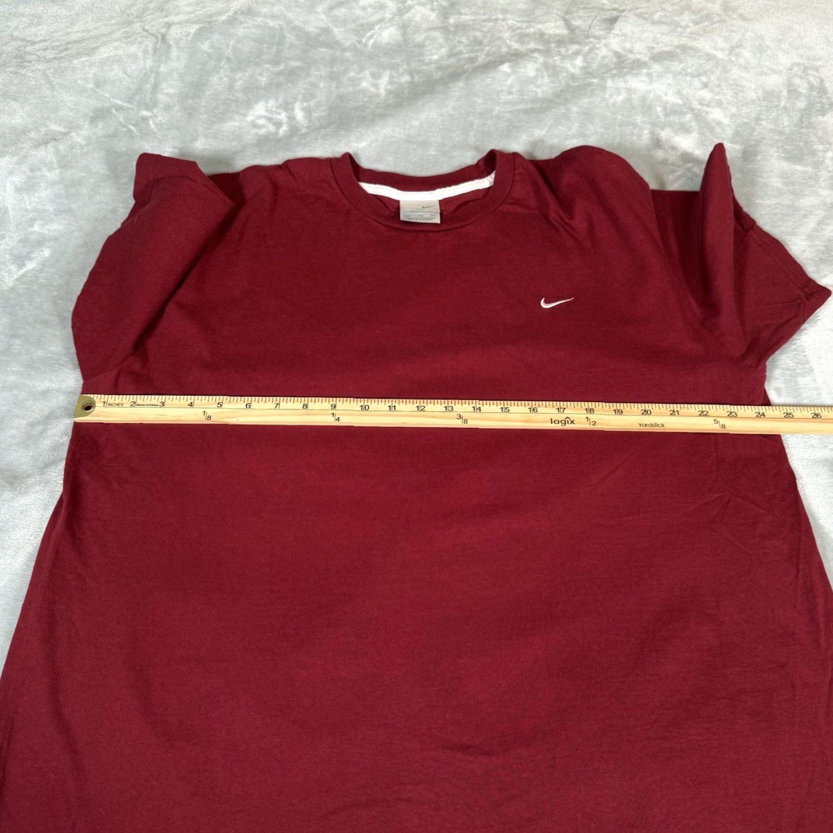 Nike Vintage Nike Embroidered Swoosh Logo T Shirt Mens 2XL Cropped Fit Dark Red Y2K Size US XXL / EU 58 / 5 - 5 Thumbnail