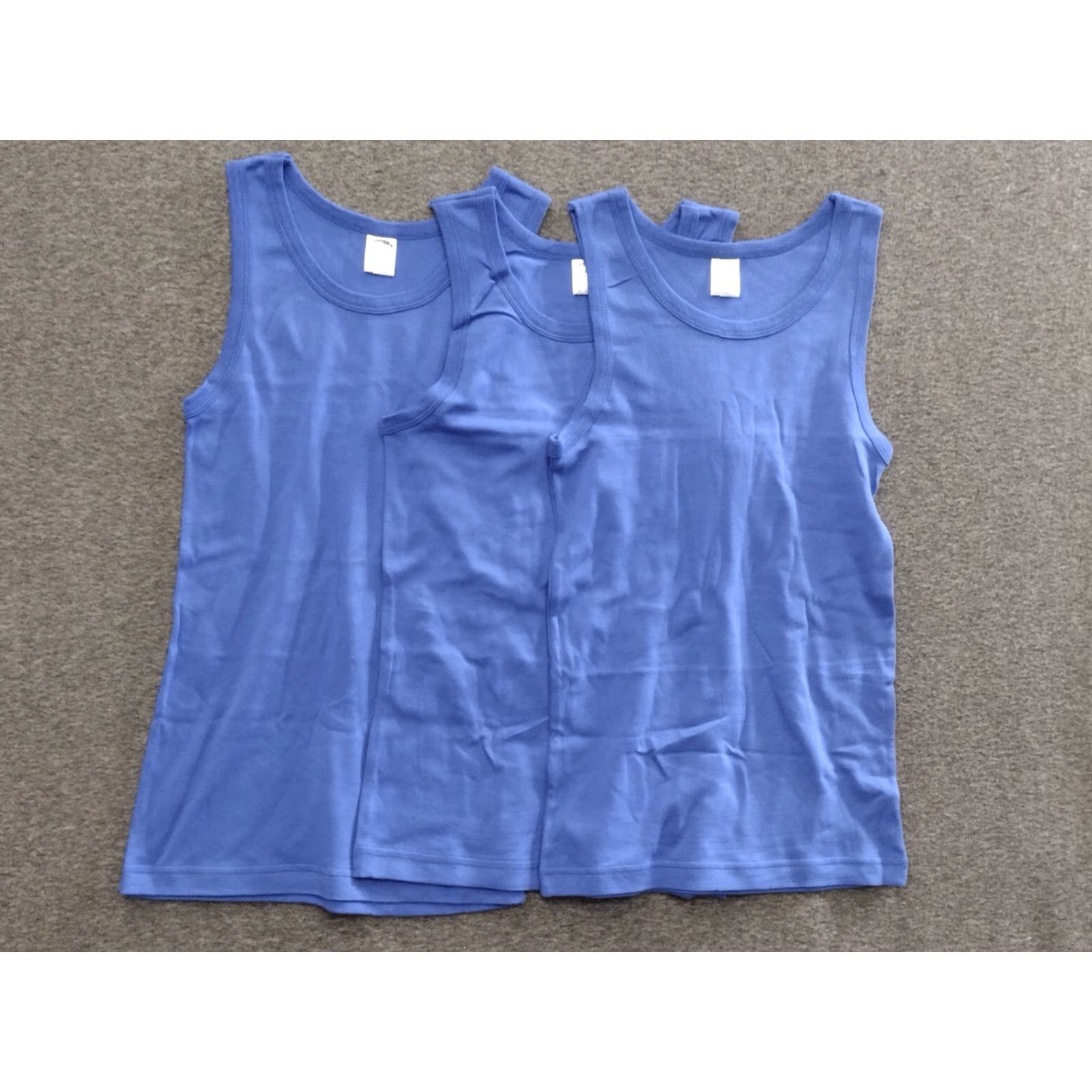 Superga Super Tank Top Women’s Blue 100% Cotton Sleeveless 3-Pack Size 14 Small Shirt Womens Tank Blue 3-Pack 14 Small 100% Cotton Sleeveless Tank Top Size S / US 4 / IT 40 - 2 Thumbnail