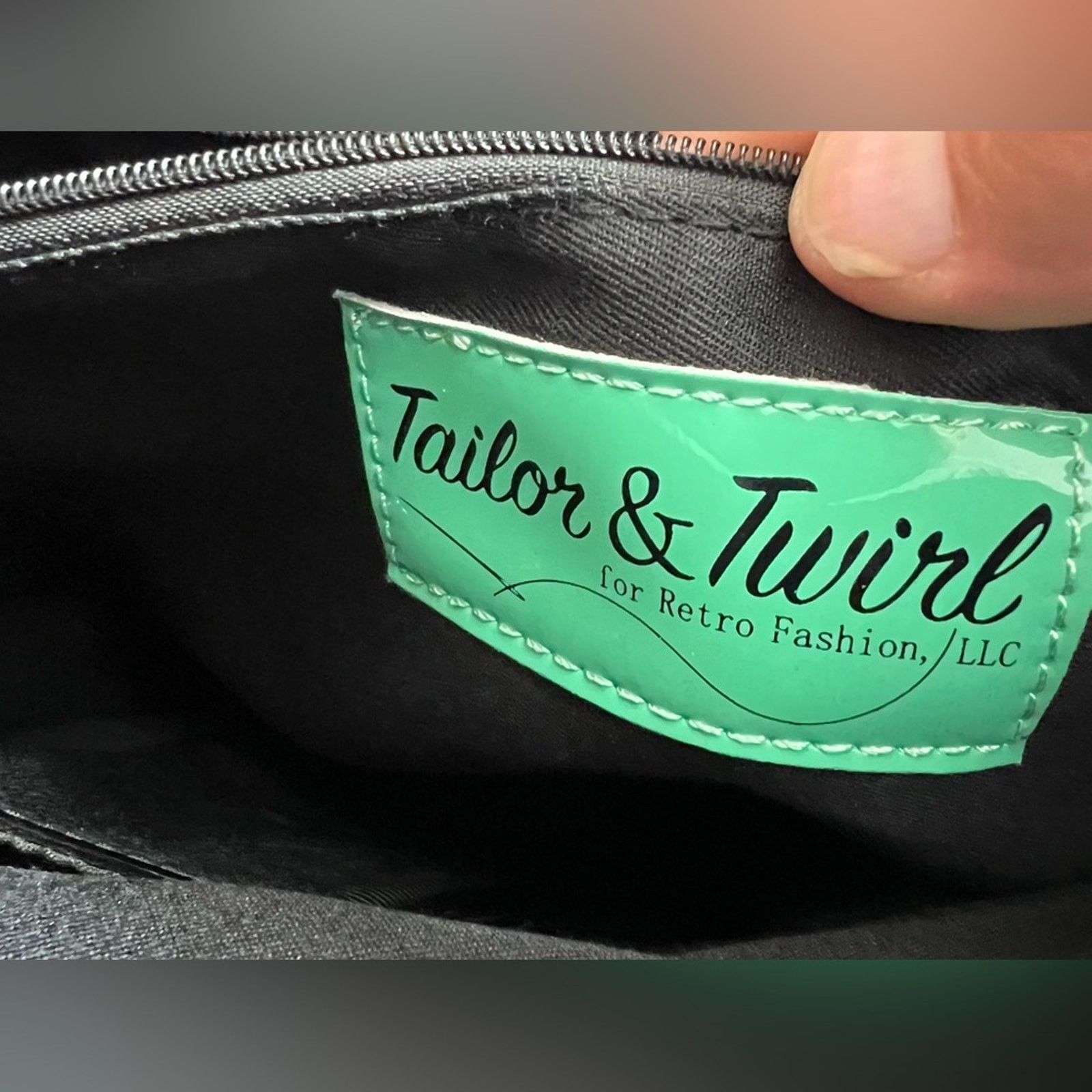 Other Tailor & Twirl Retro VTG Mint And Black Patent Leather Tote Size ONE SIZE - 9 Thumbnail