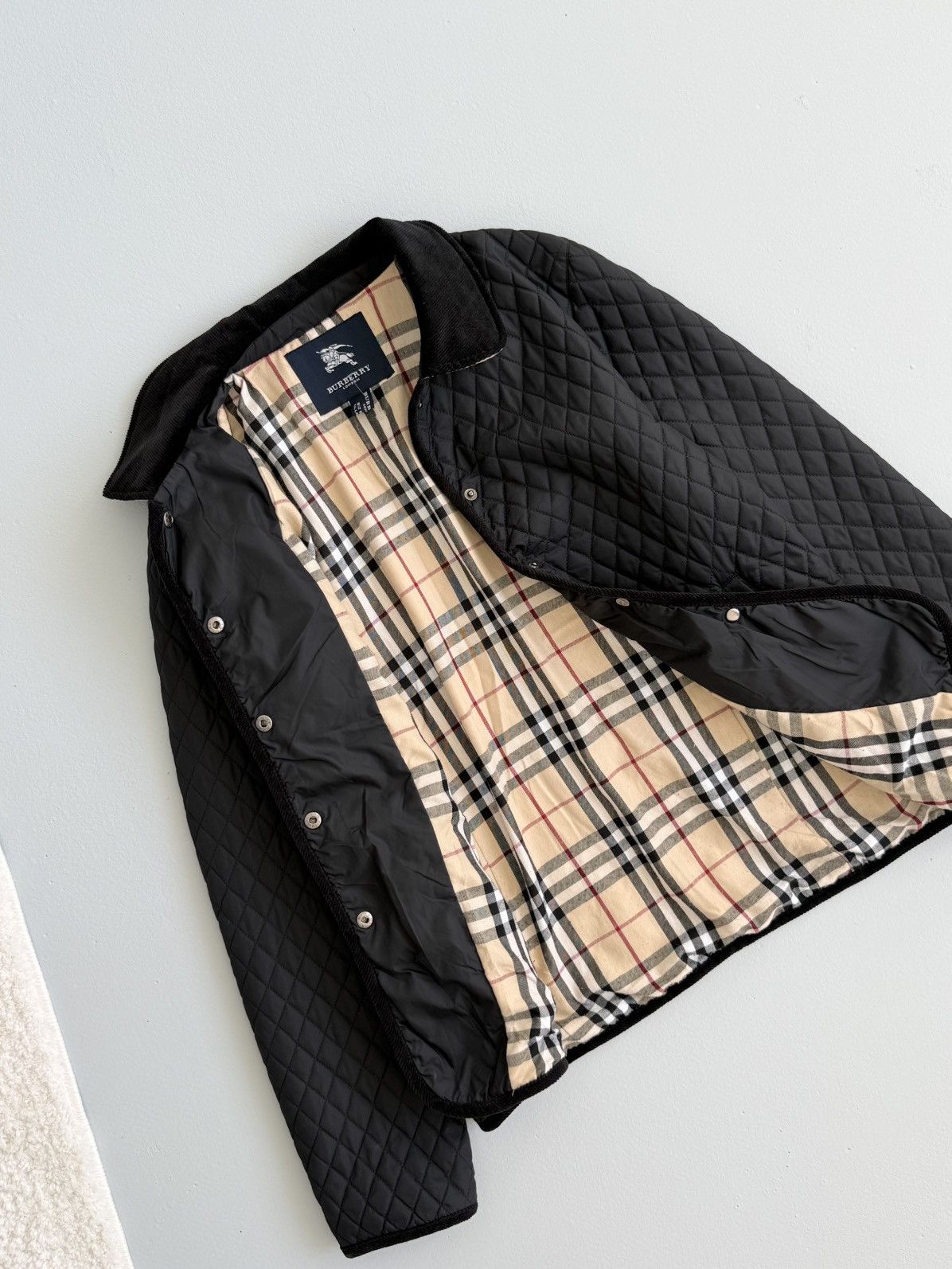 Burberry Burberry Quilted Jacket Corduroy Details Nowa Check Lining Size M / US 6-8 / IT 42-44 - 4 Thumbnail