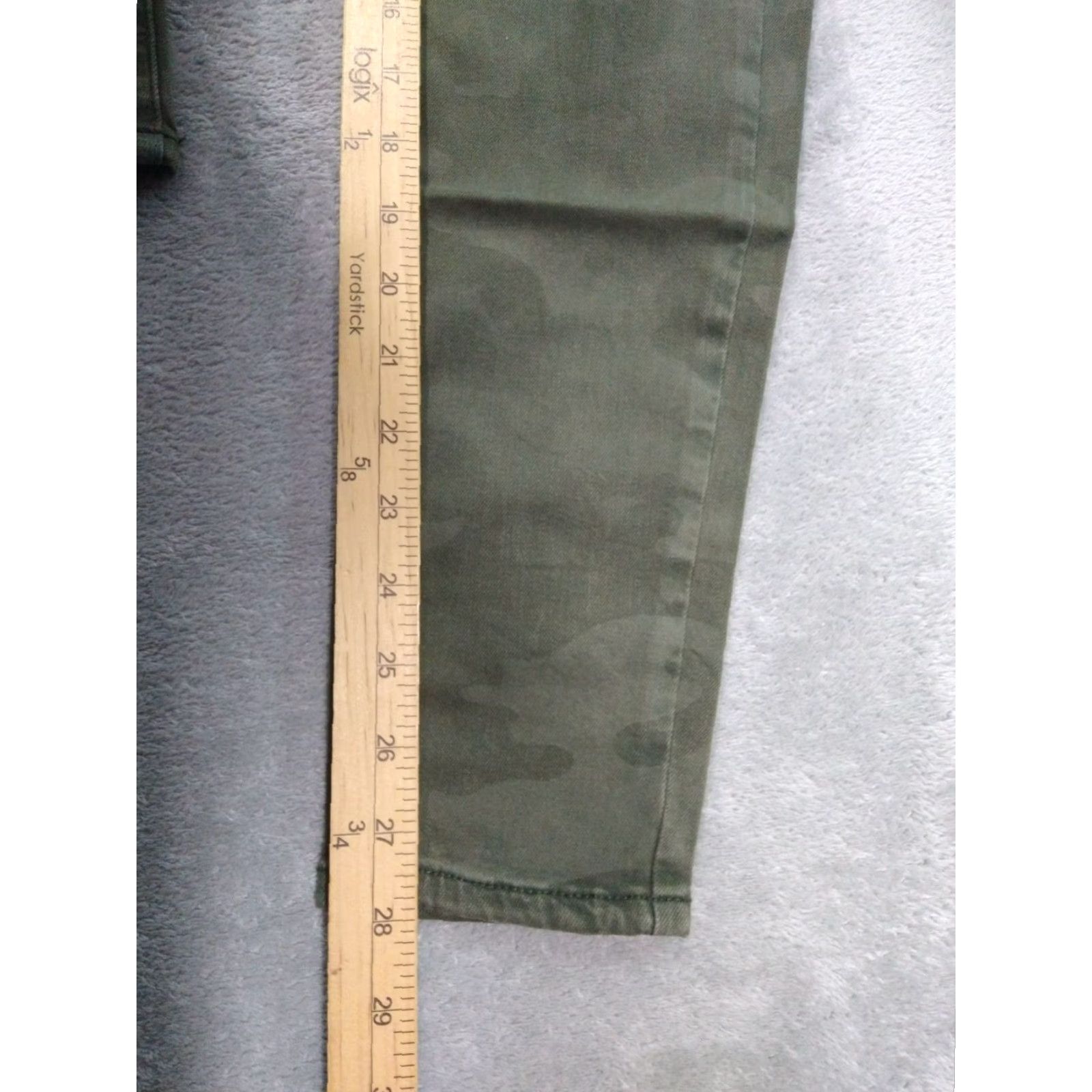 American Eagle Outfitters American Eagle Jeans Women 4 Camo Jegging Next Level Stretch Curvy Super Hi Rise Size 27" / US 4 / IT 40 - 5 Thumbnail