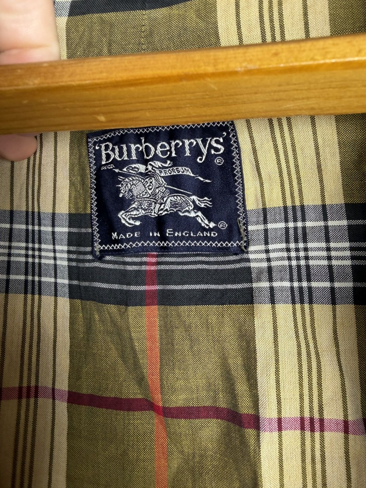 Burberry Vintage 90s Burberrys trench coat jacket Size M / US 6-8 / IT 42-44 - 6 Thumbnail