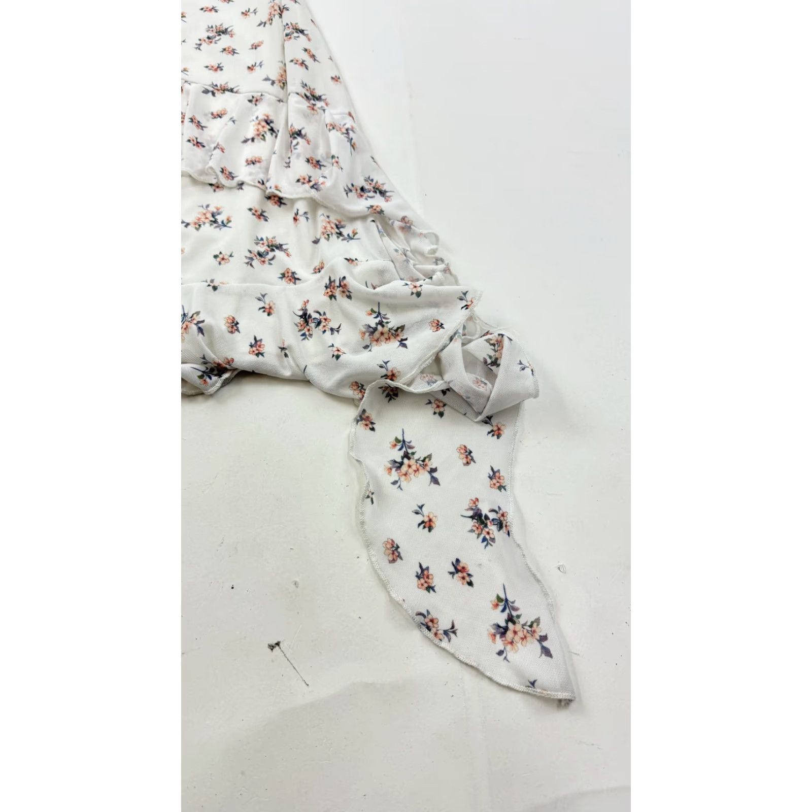 Vintage Caution To The Wind Dress Womens Medium White Floral Slip Asymmetrical Ruffle Dress Size M / US 6-8 / IT 42-44 - 2 Thumbnail