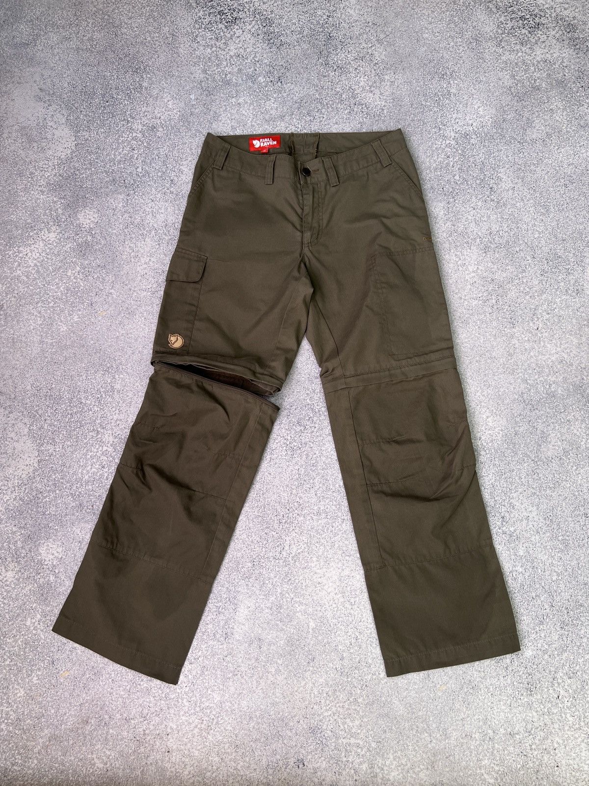 Fjallraven × Vintage Vintage Fjallraven Outdoor khaki G-1000 Pants Size US 31 - 15 Thumbnail