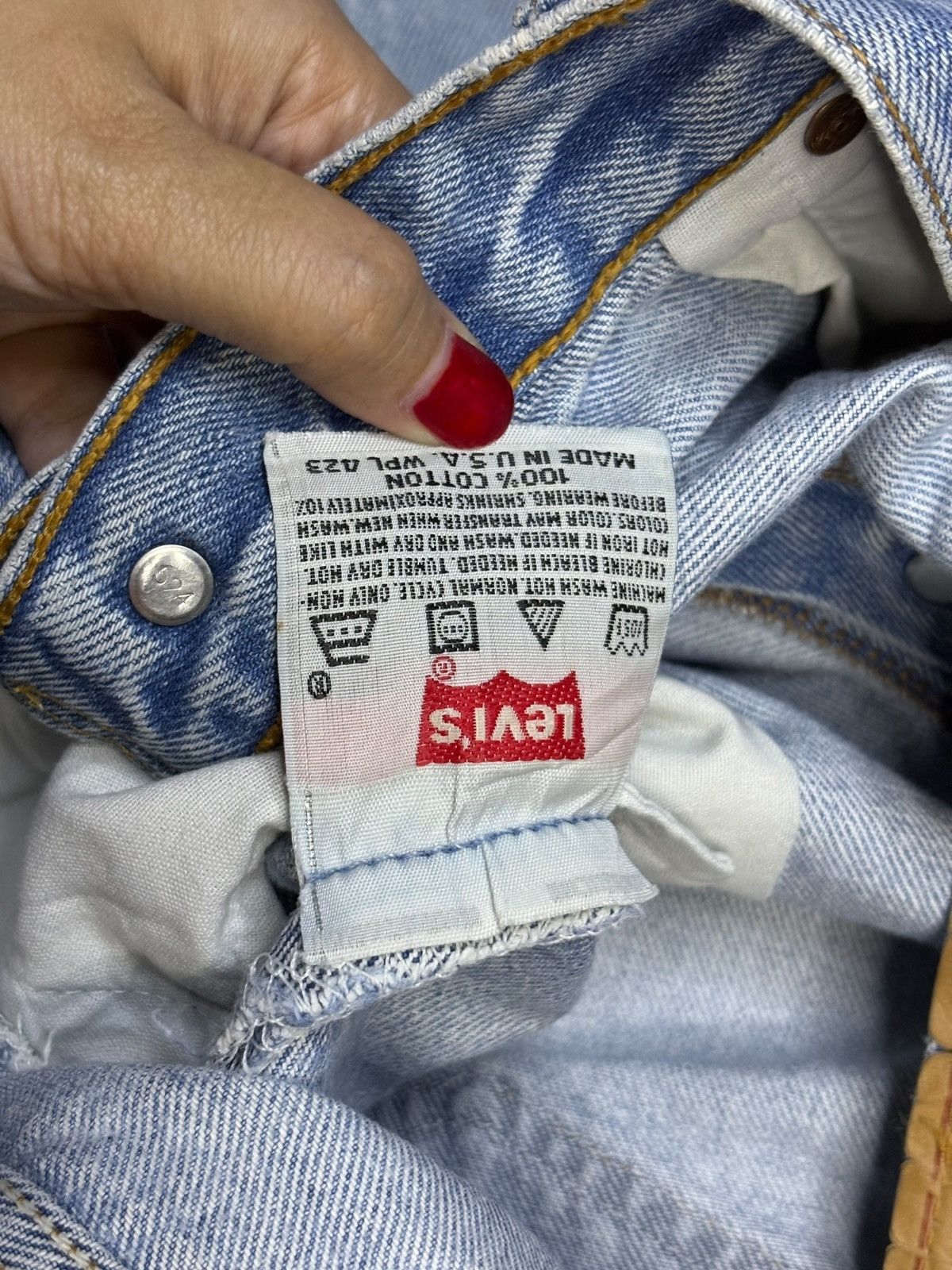 Levi's Vintage 90s Levis 501xx Blue Wash Patched Ripped Baggy Jeans Size US 33 - 9 Thumbnail