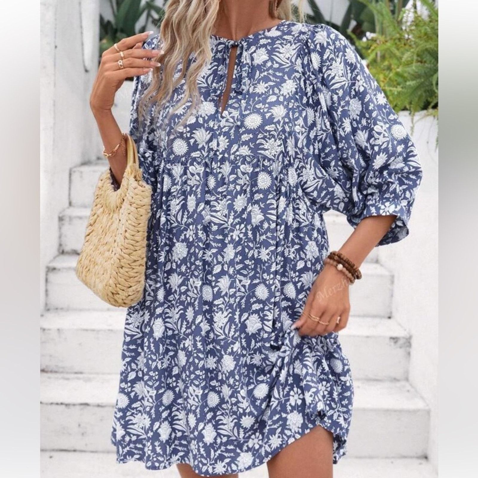 Shein Floral Blue and White Rayon Dress Size XL / US 12-14 / IT 48-50 - 8 Thumbnail
