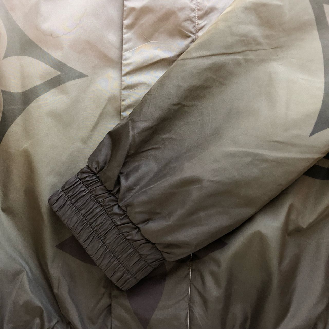 Louis Vuitton Louis Vuitton Monogram Light Nylon Windbreaker Jacket. IT50 Size US L / EU 52-54 / 3 - 6 Thumbnail