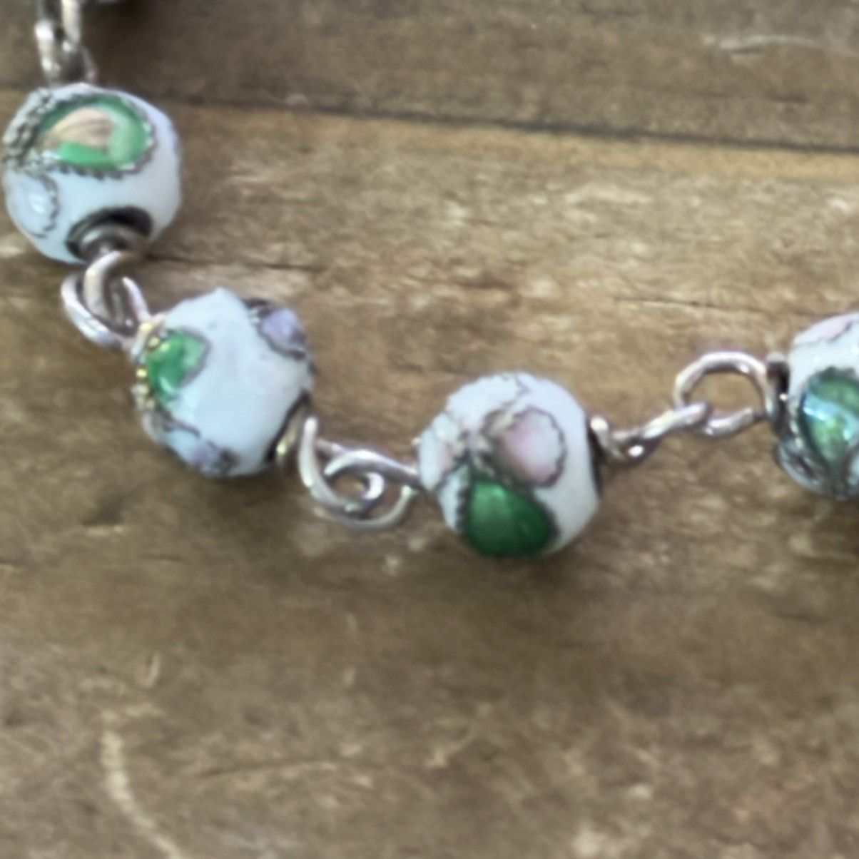 Other Silver tone white cloisonné bead bracelet Size ONE SIZE - 5 Thumbnail