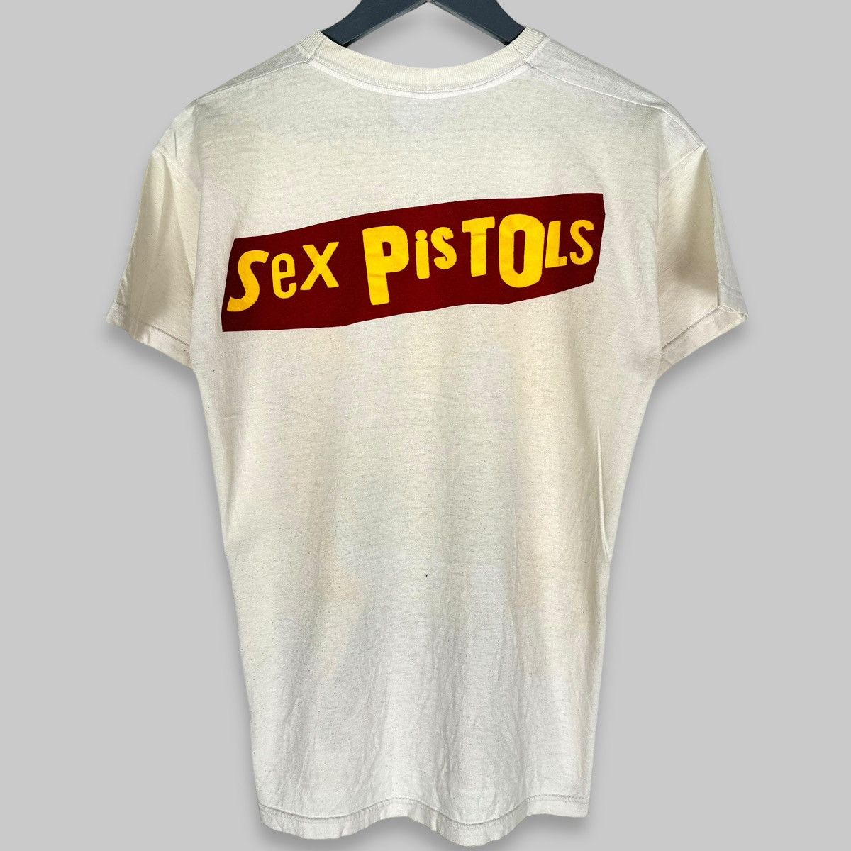 Band Tees Vintage Sex Pistols Sid Nancy Never Mind The Bollocks TShirt Size US L / EU 52-54 / 3 - 2 Thumbnail