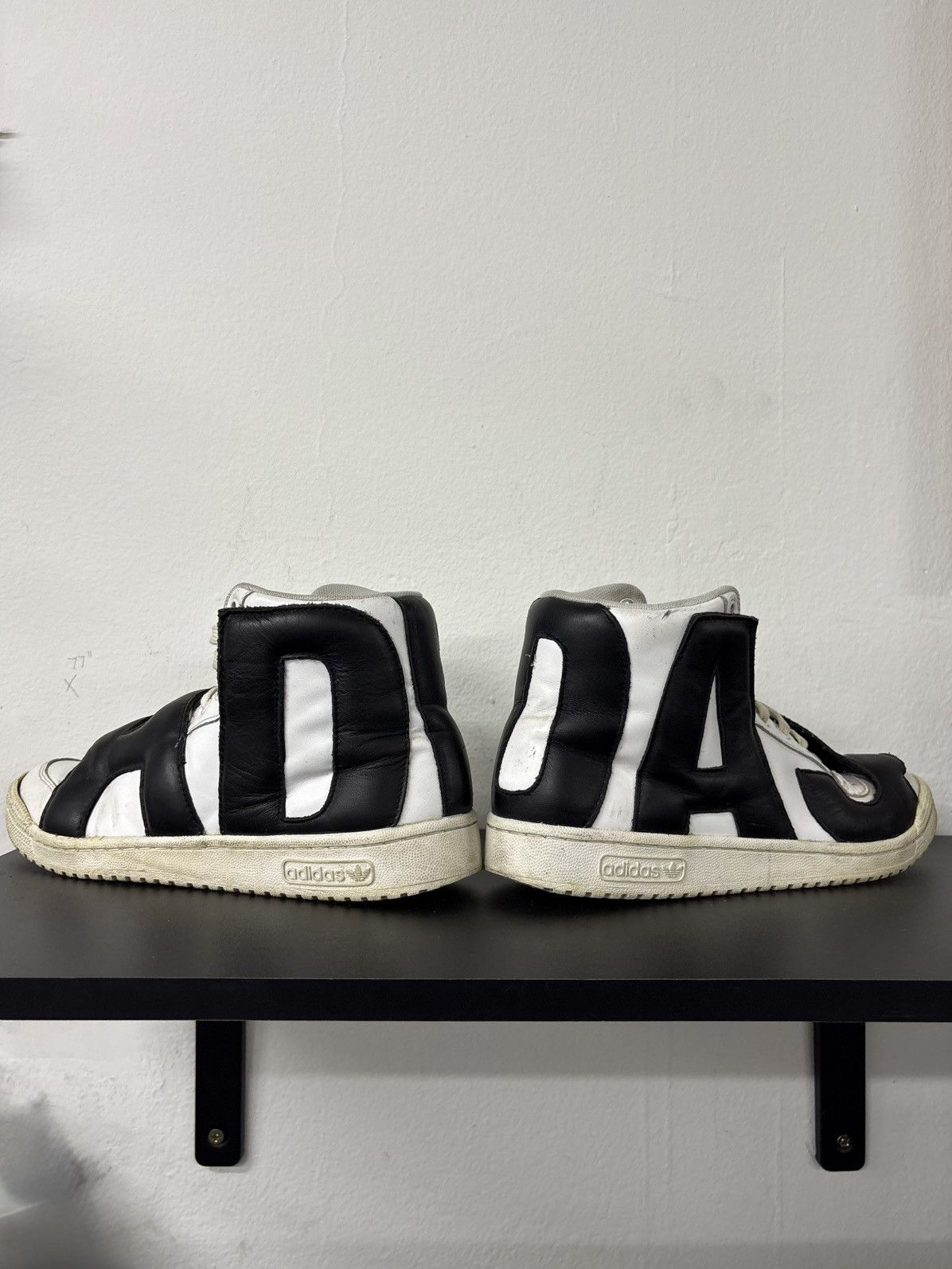 Adidas × Jeremy Scott adidas Originals Jeremy Scott LETTERS