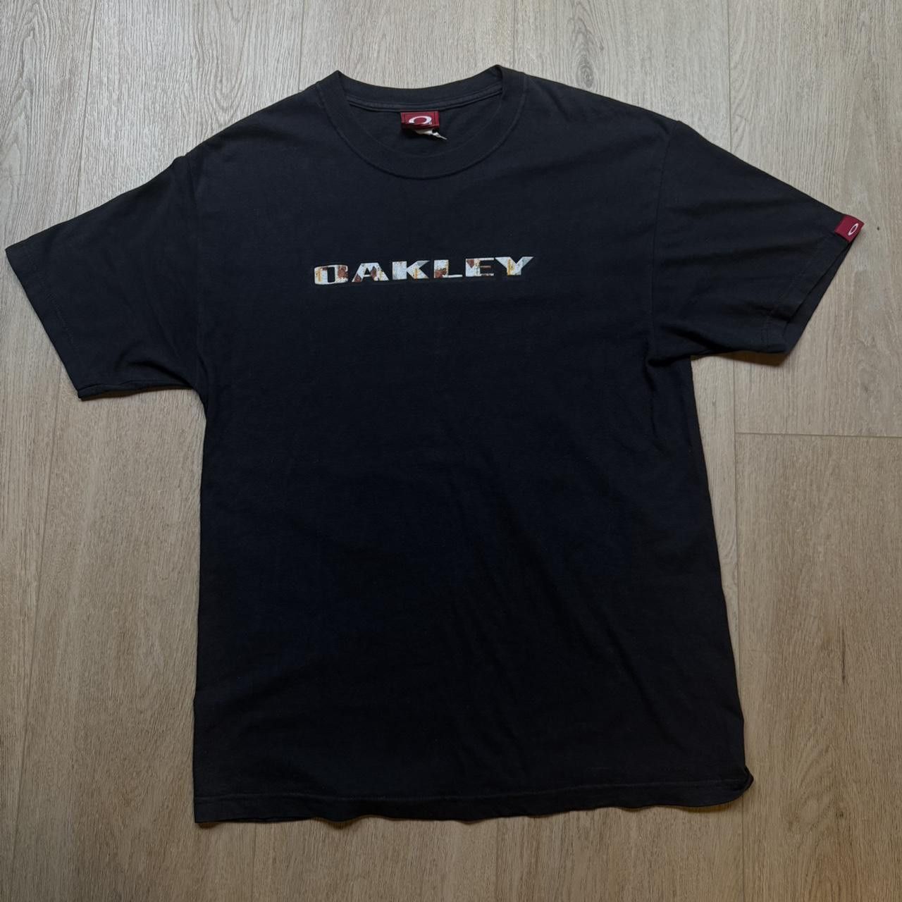 Oakley 2000’s Oakley software shirt with a sick Cyber design Size US L / EU 52-54 / 3 - 2 Thumbnail