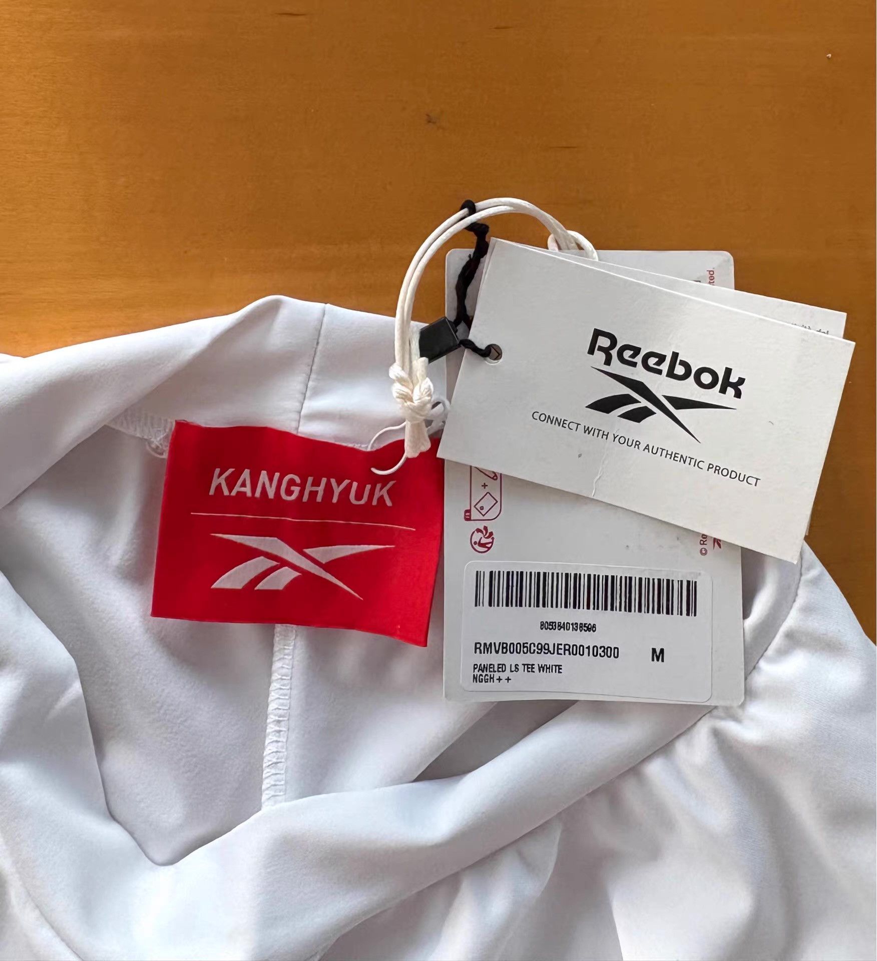 KANGHYUK Kanghyuk × Reebok Co-branded Men's Long Sleeve T-shirt Ｑ21 Size US M / EU 48-50 / 2 - 7 Thumbnail