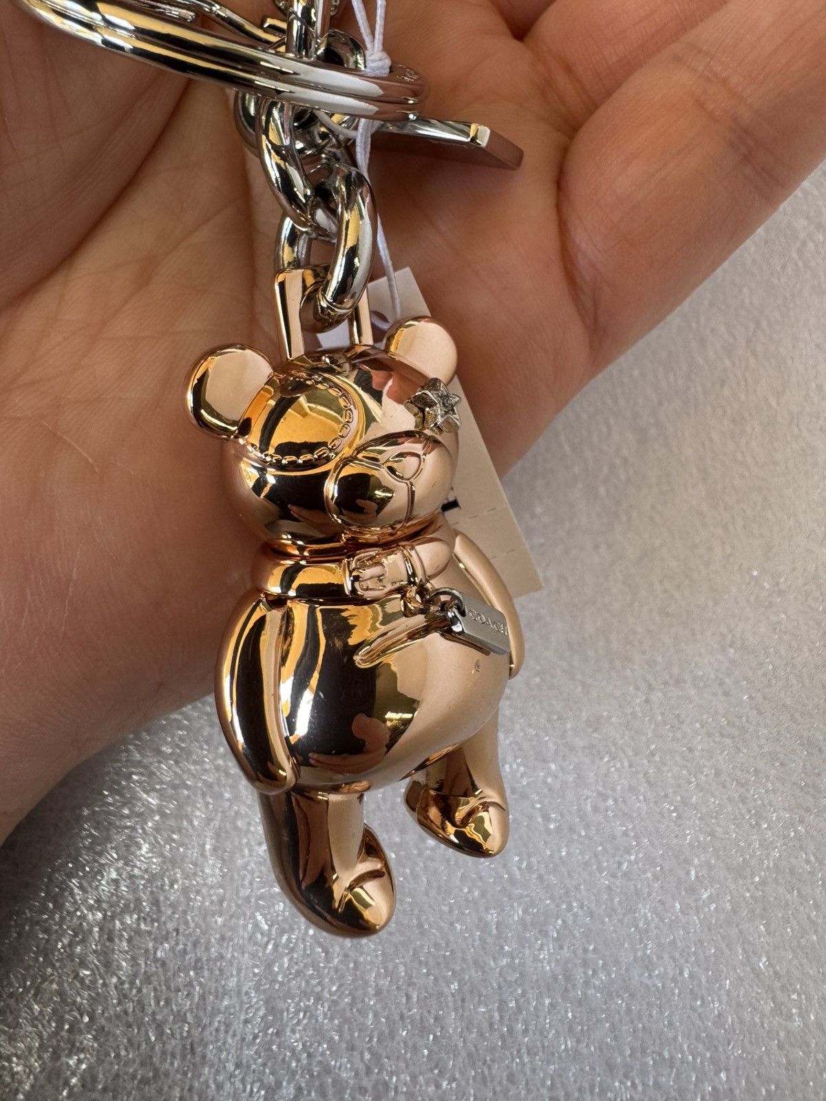 Coach COACH New York 3D Bear Bag Charm Rose Gold 87166 Size ONE SIZE - 5 Thumbnail